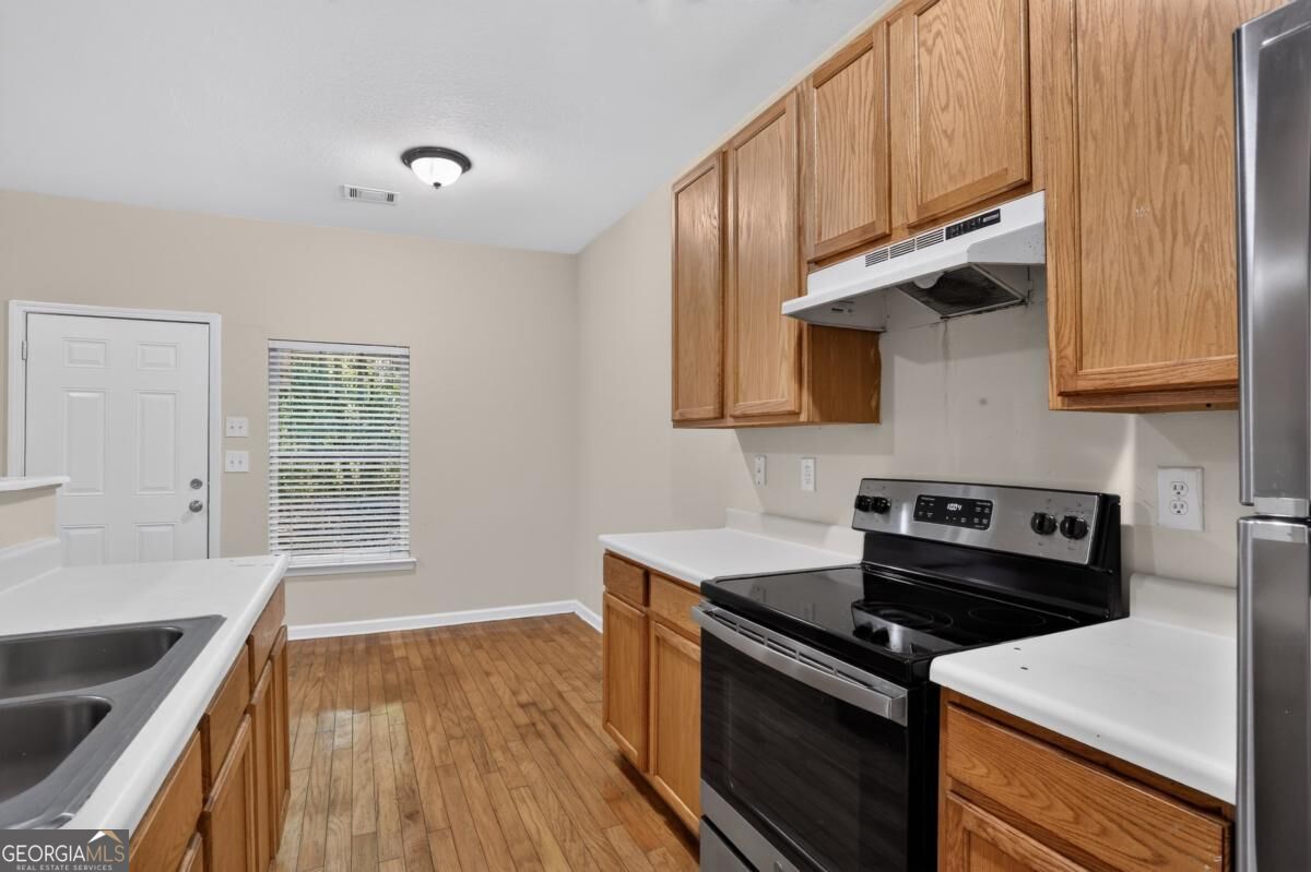 213 Brookview Drive Property Photo 8