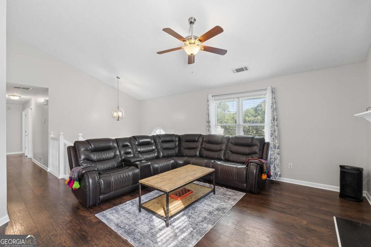 652 Thorn Brook Ridge Property Photo 8