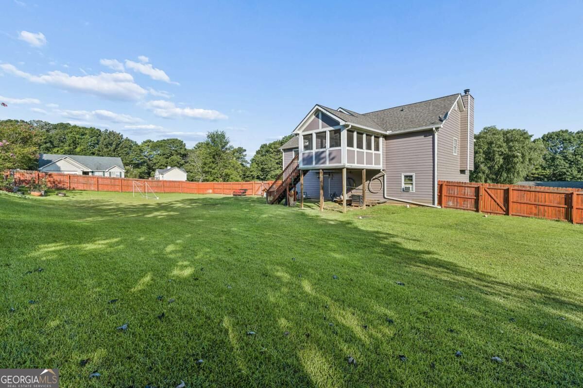 652 Thorn Brook Ridge Property Photo 32