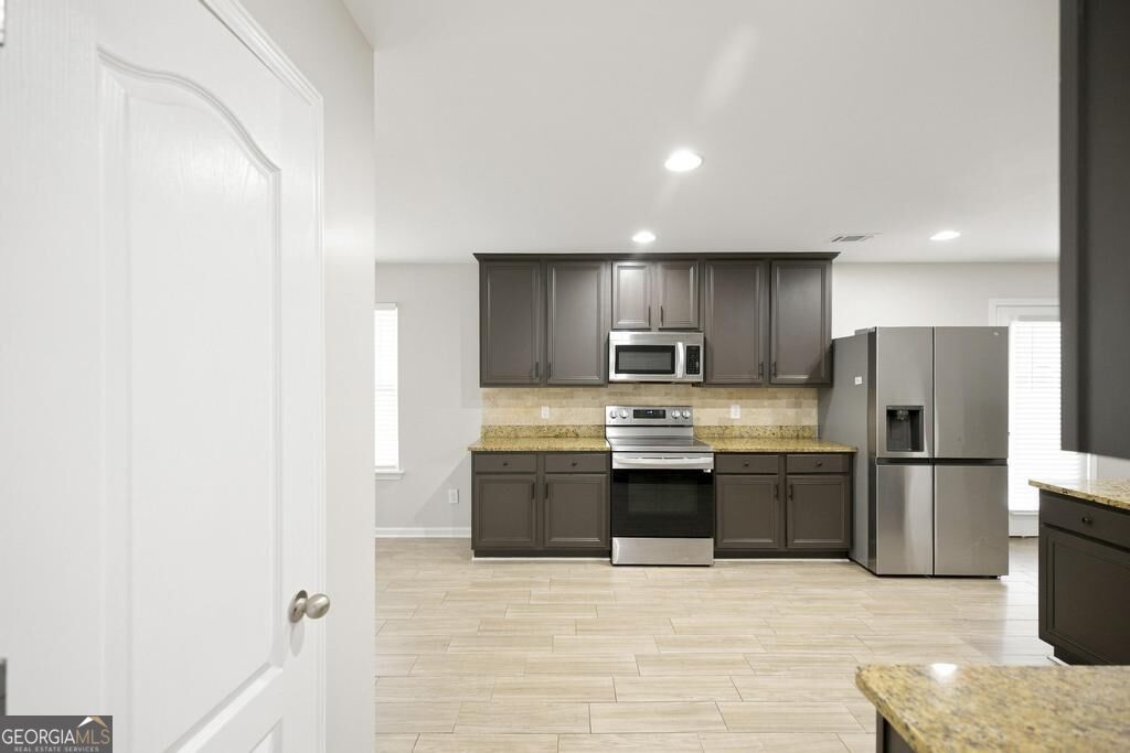105 Dane Terrace Property Photo 8