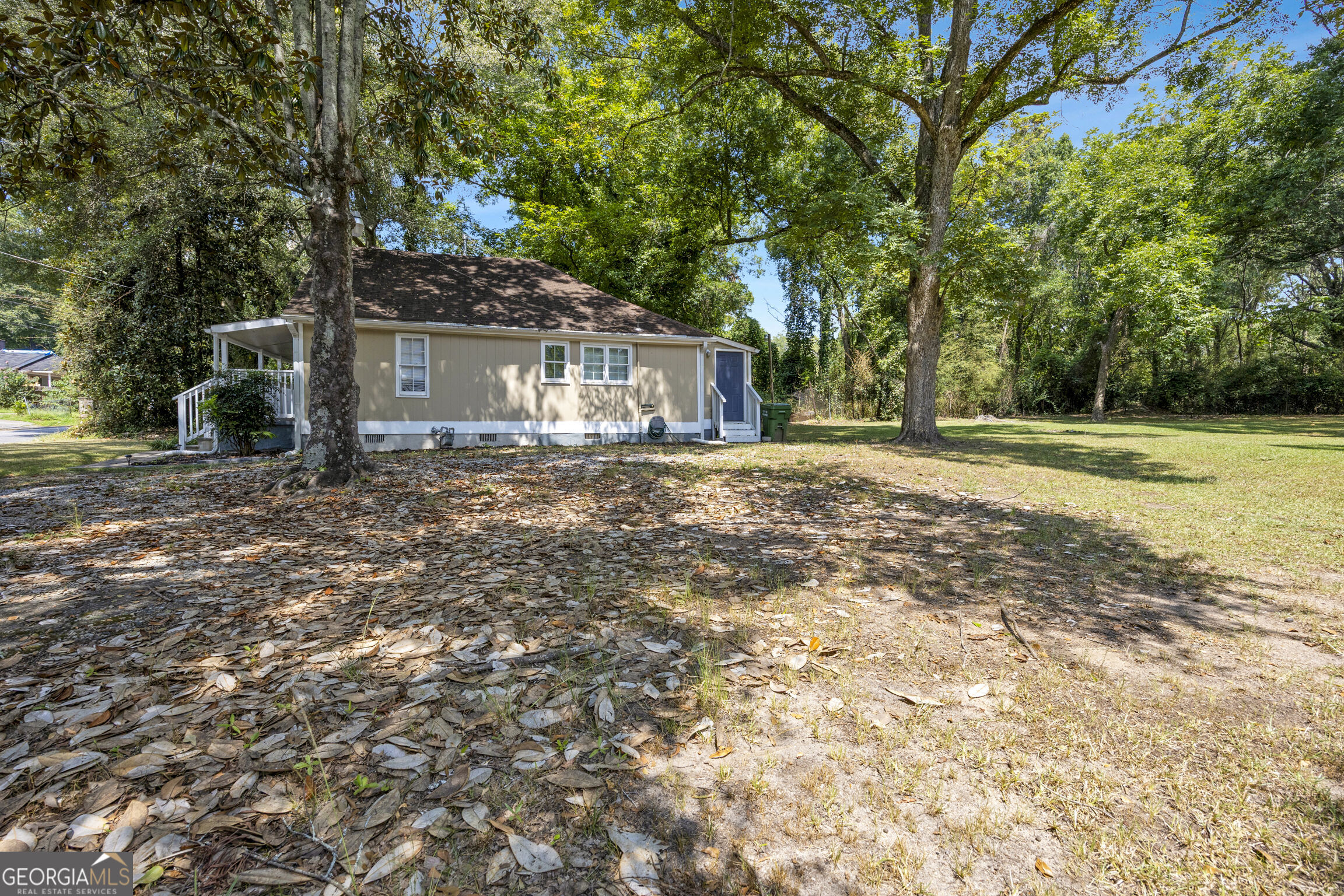 411 Ash Street Property Photo 16