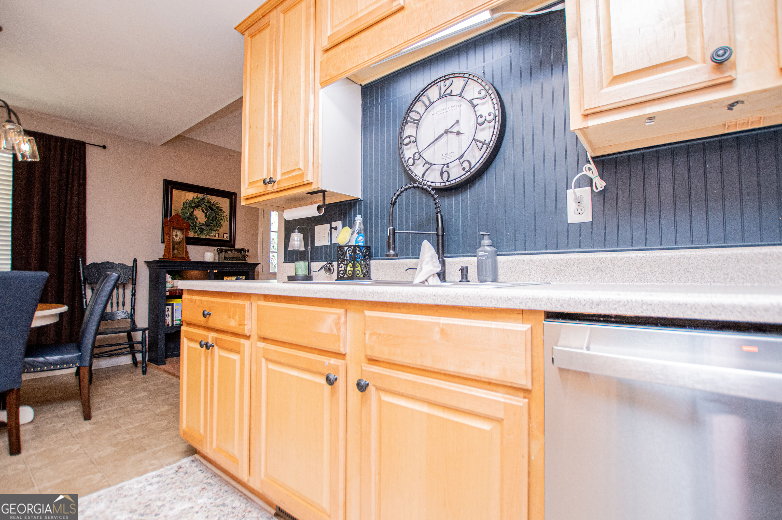 145 Garden Walk Property Photo 26