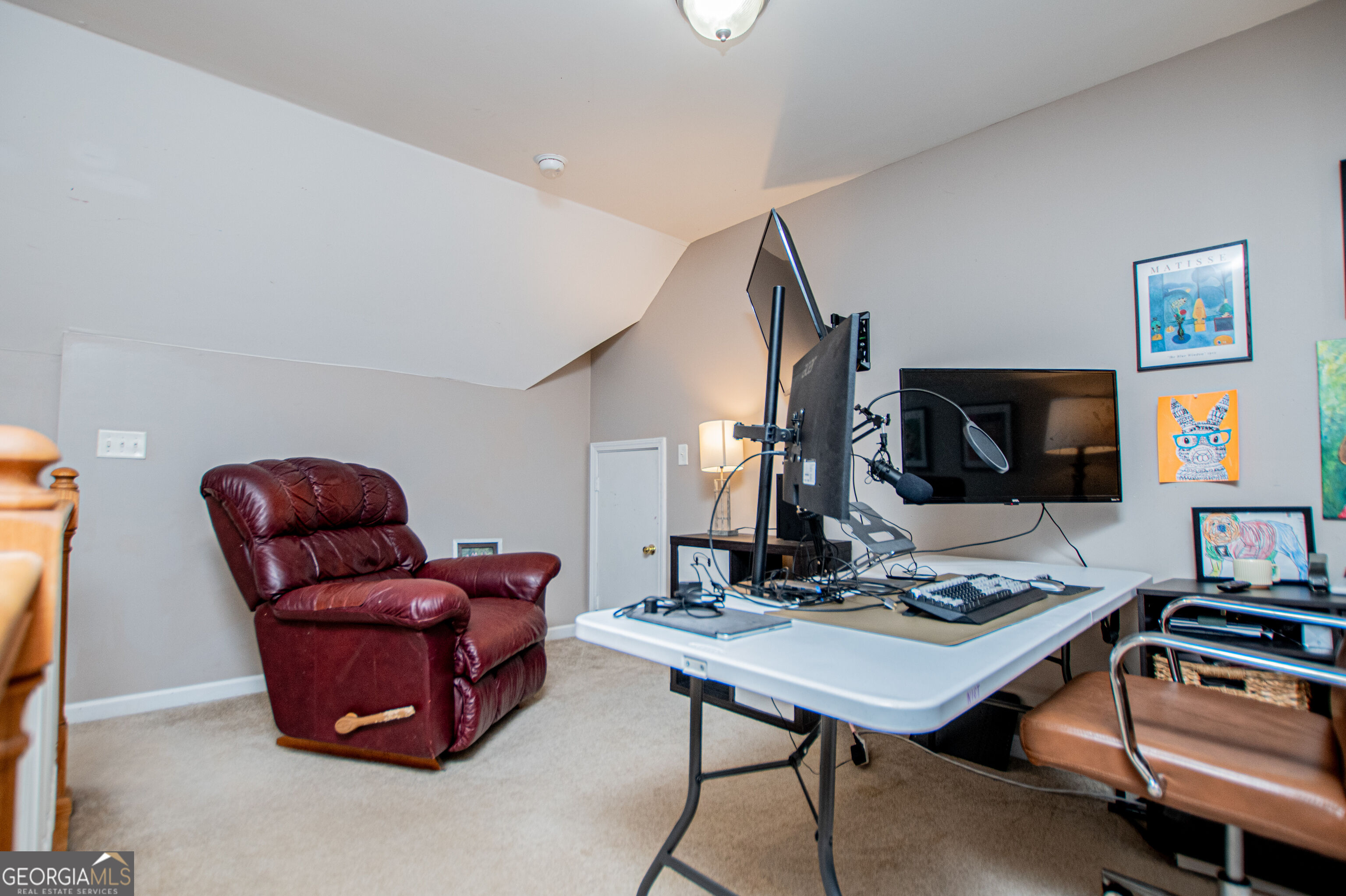 145 Garden Walk Property Photo 47