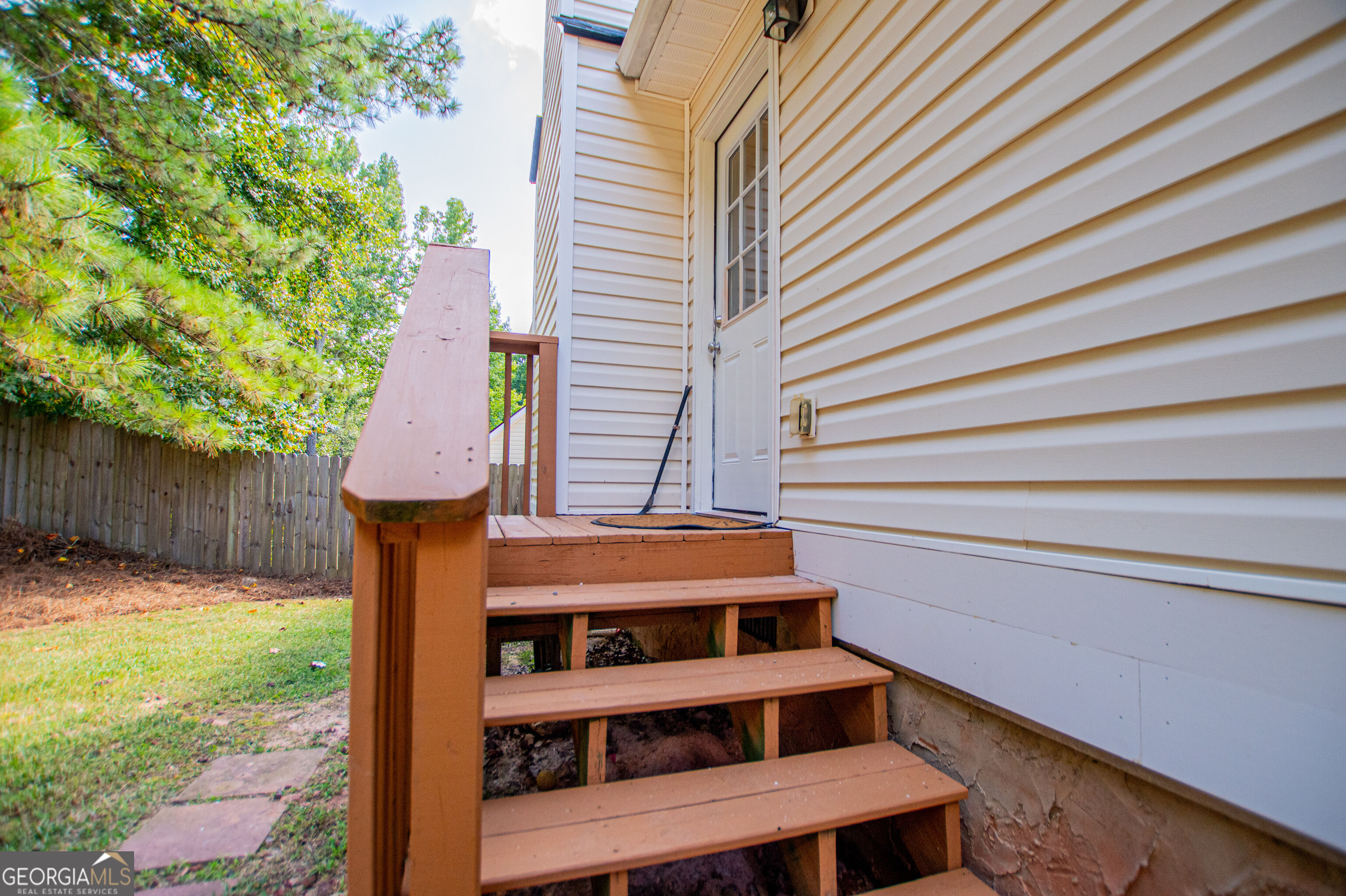 145 Garden Walk Property Photo 52