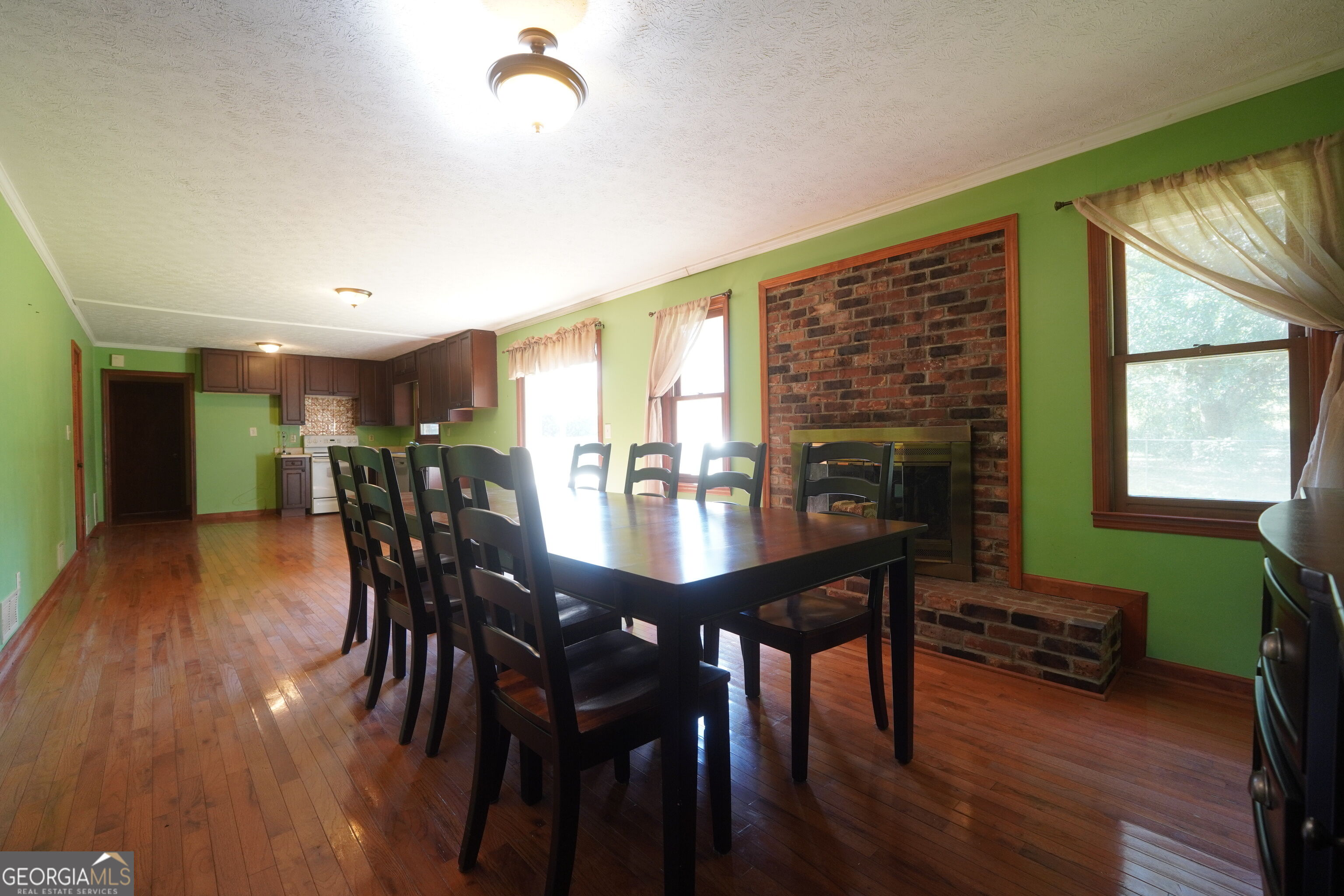 115 Price Drive W Property Photo 6