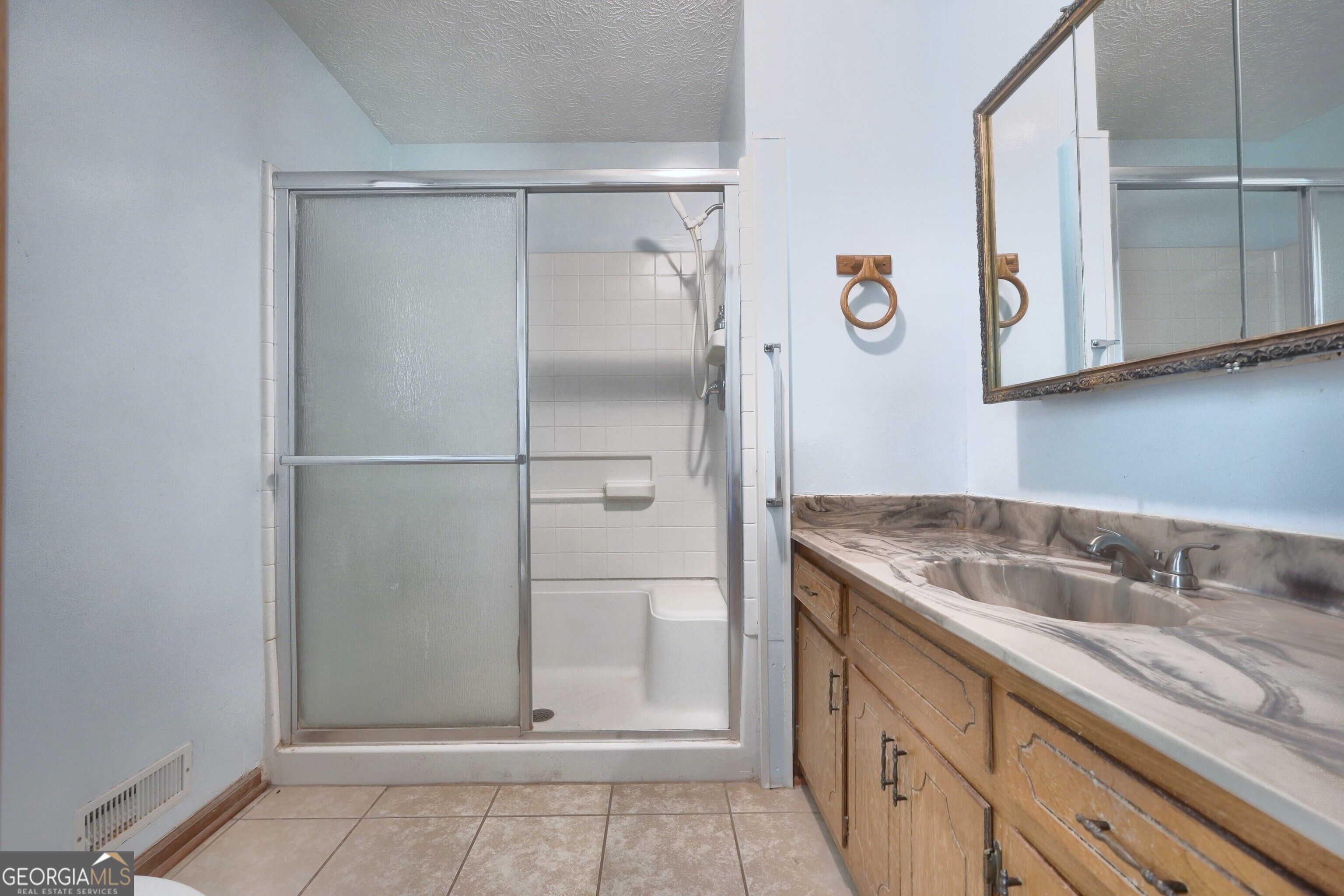 115 Price Drive W Property Photo 19