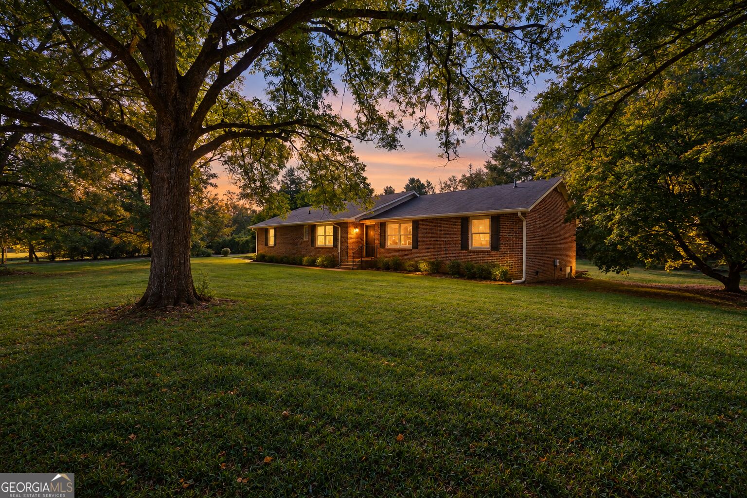 115 Price Drive W Property Photo 31