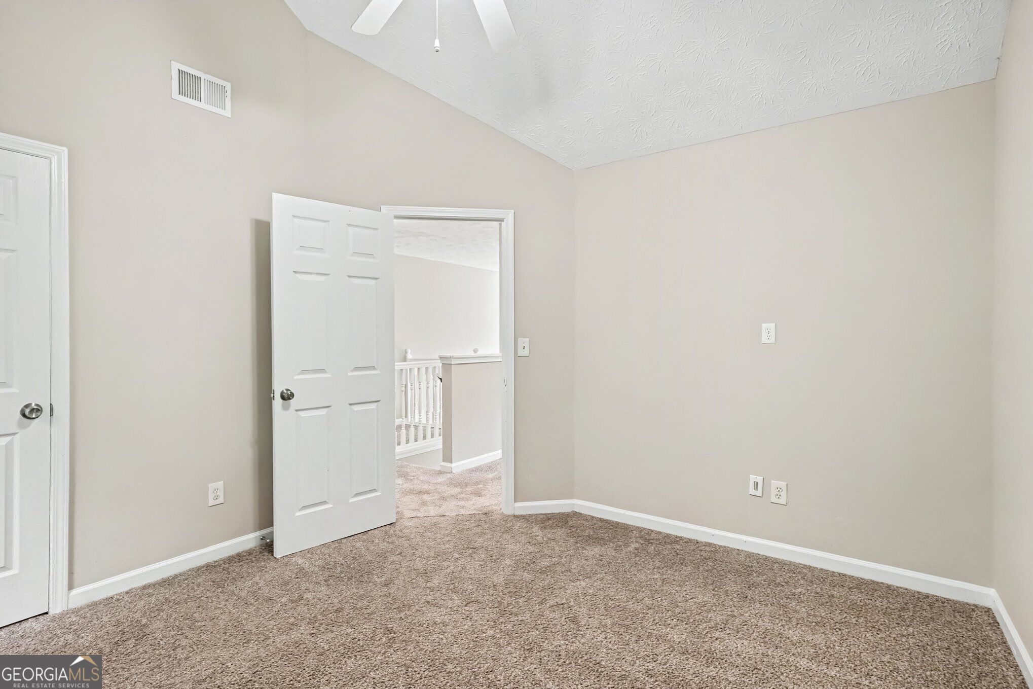 420 Callaway Point Property Photo 19