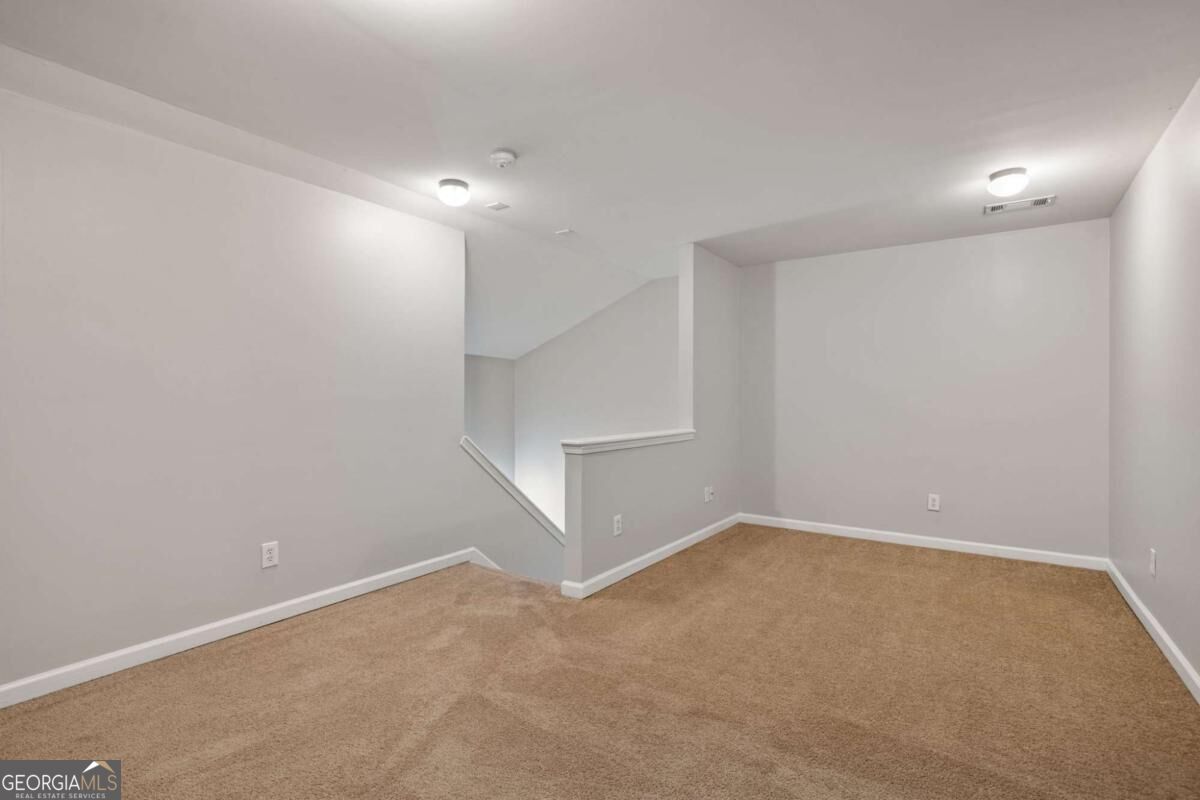 1030 Firethorne Pass Property Photo 12