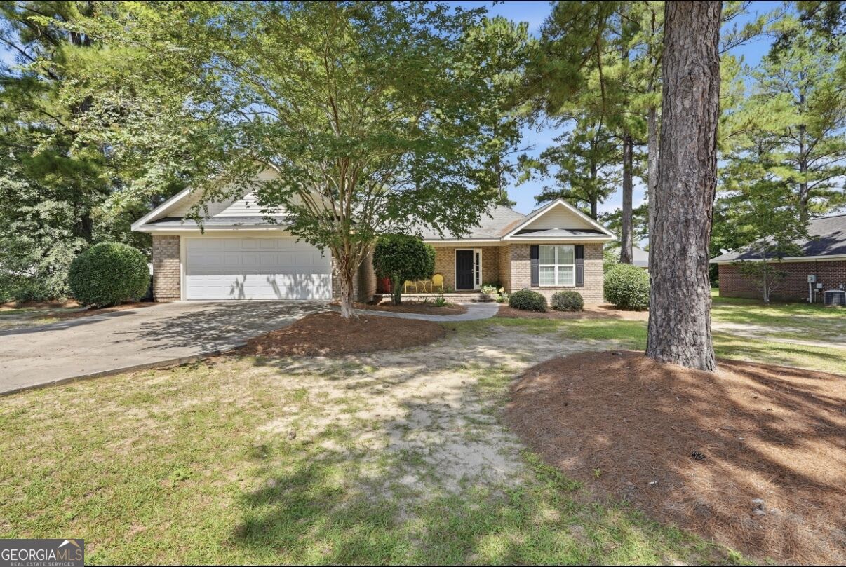 815 Maple Drive Property Photo 1