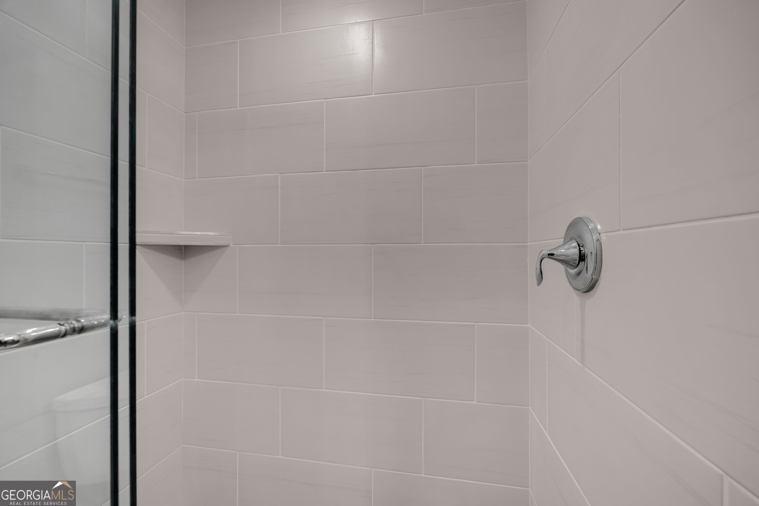 19 Cottage Lane # 202 Property Photo 56
