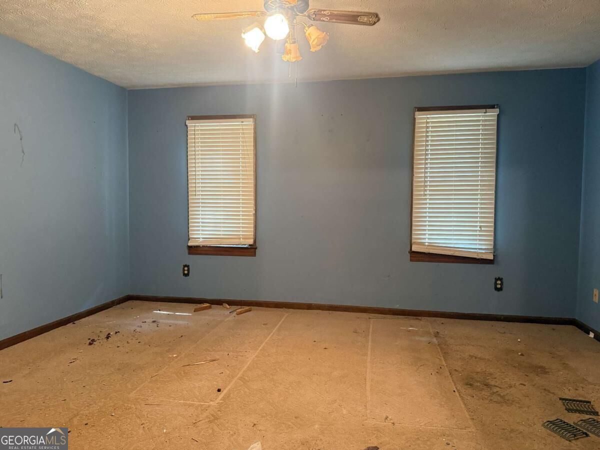 278 N Bellview Road Property Photo 5