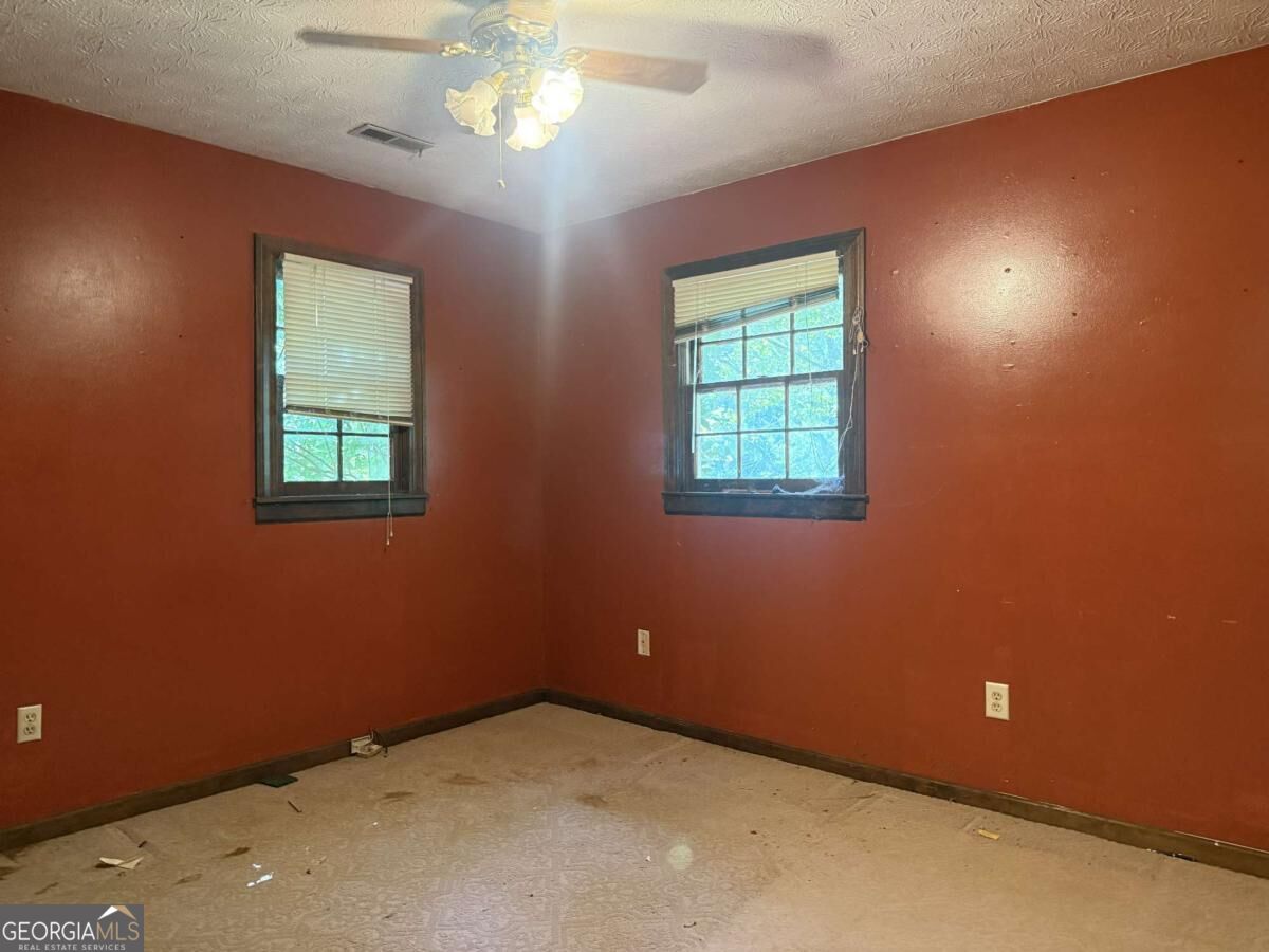 278 N Bellview Road Property Photo 9