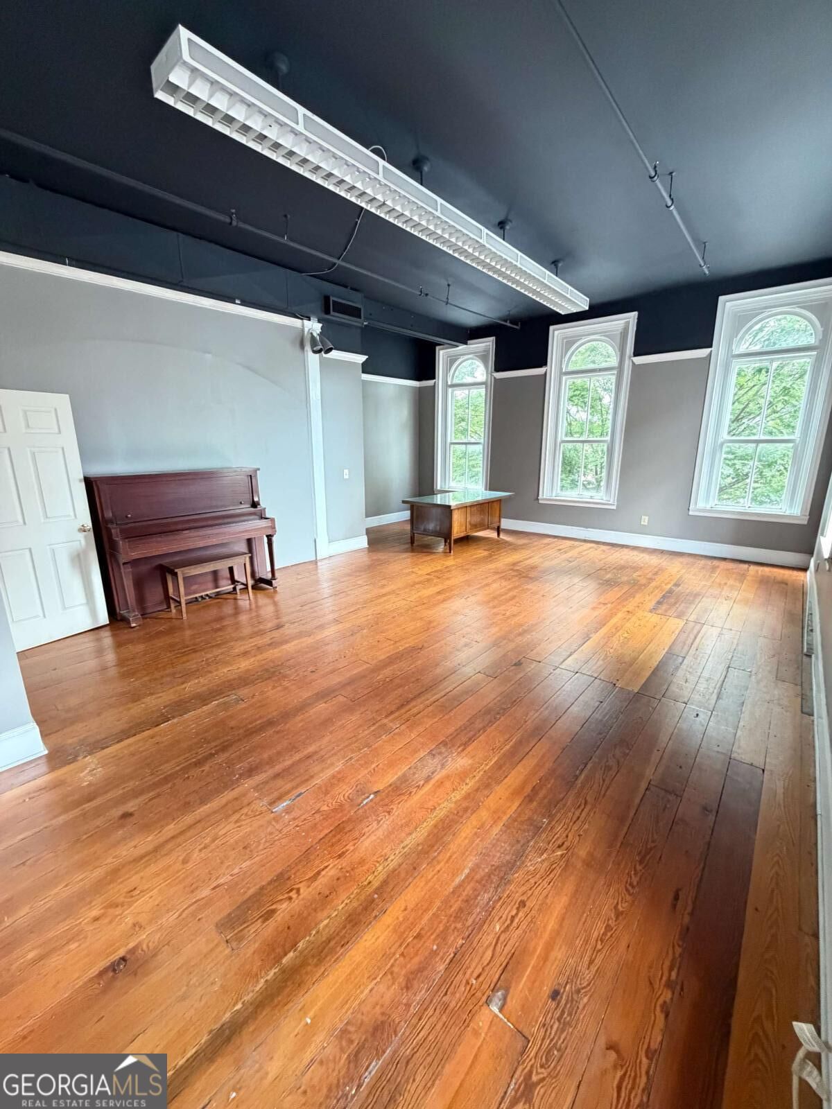 2 E 3rd Avenue # 200 Property Photo 3