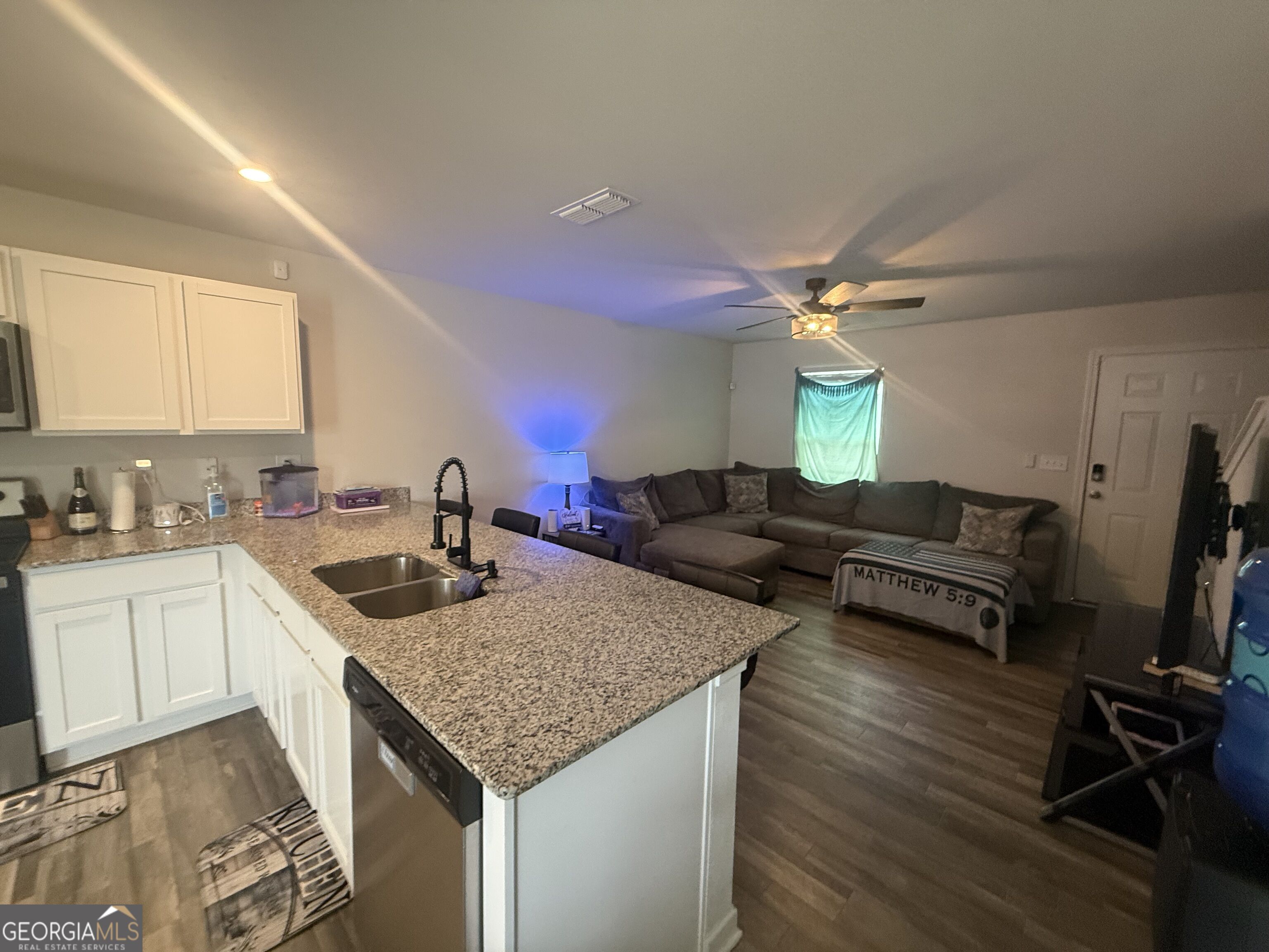 133 Maple Drive Property Photo 3