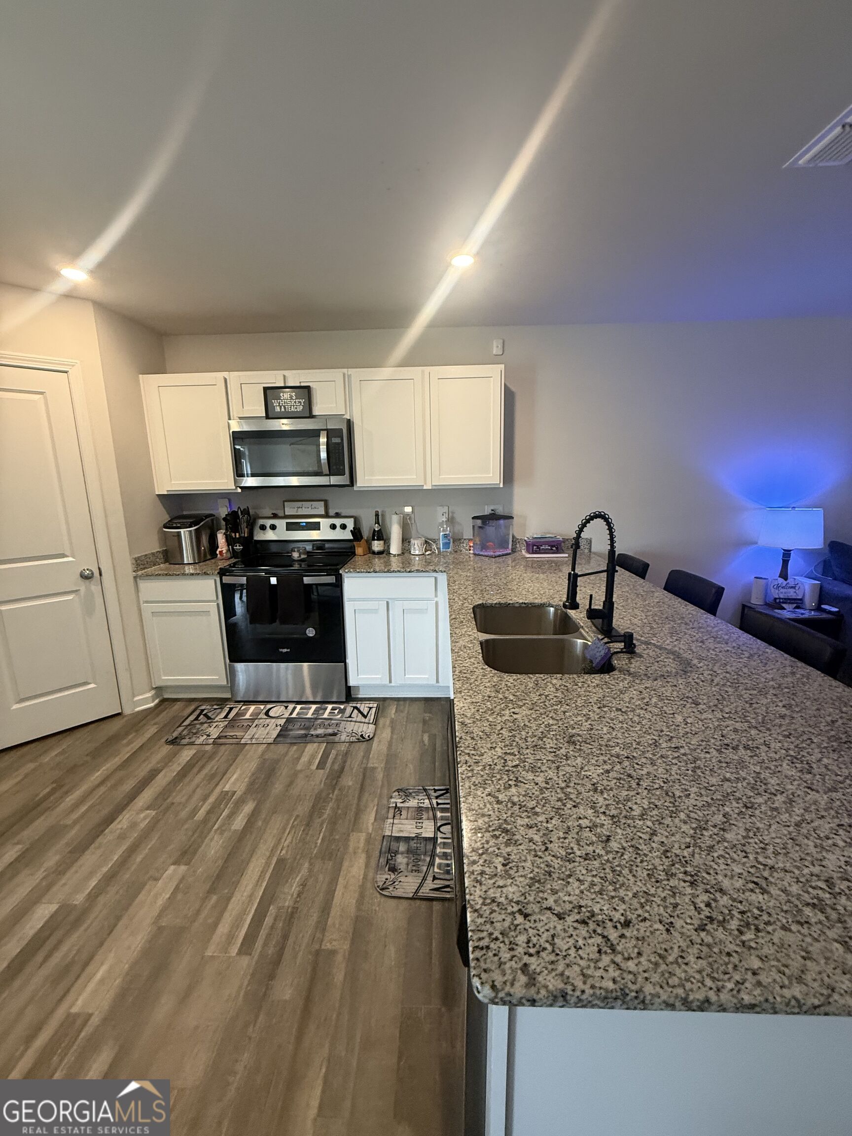 133 Maple Drive Property Photo 4