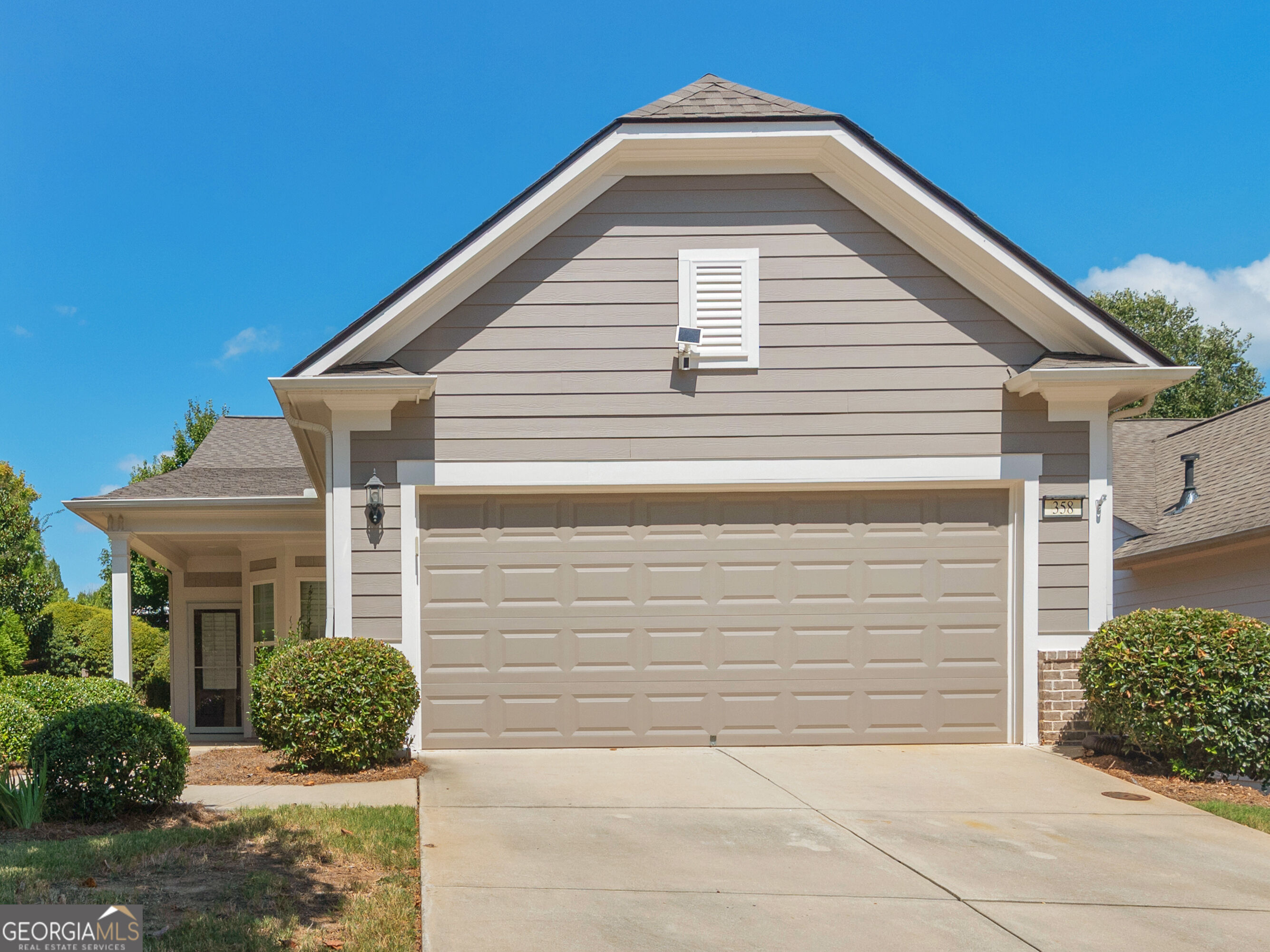 358 Sandy Springs Drive Property Photo 1