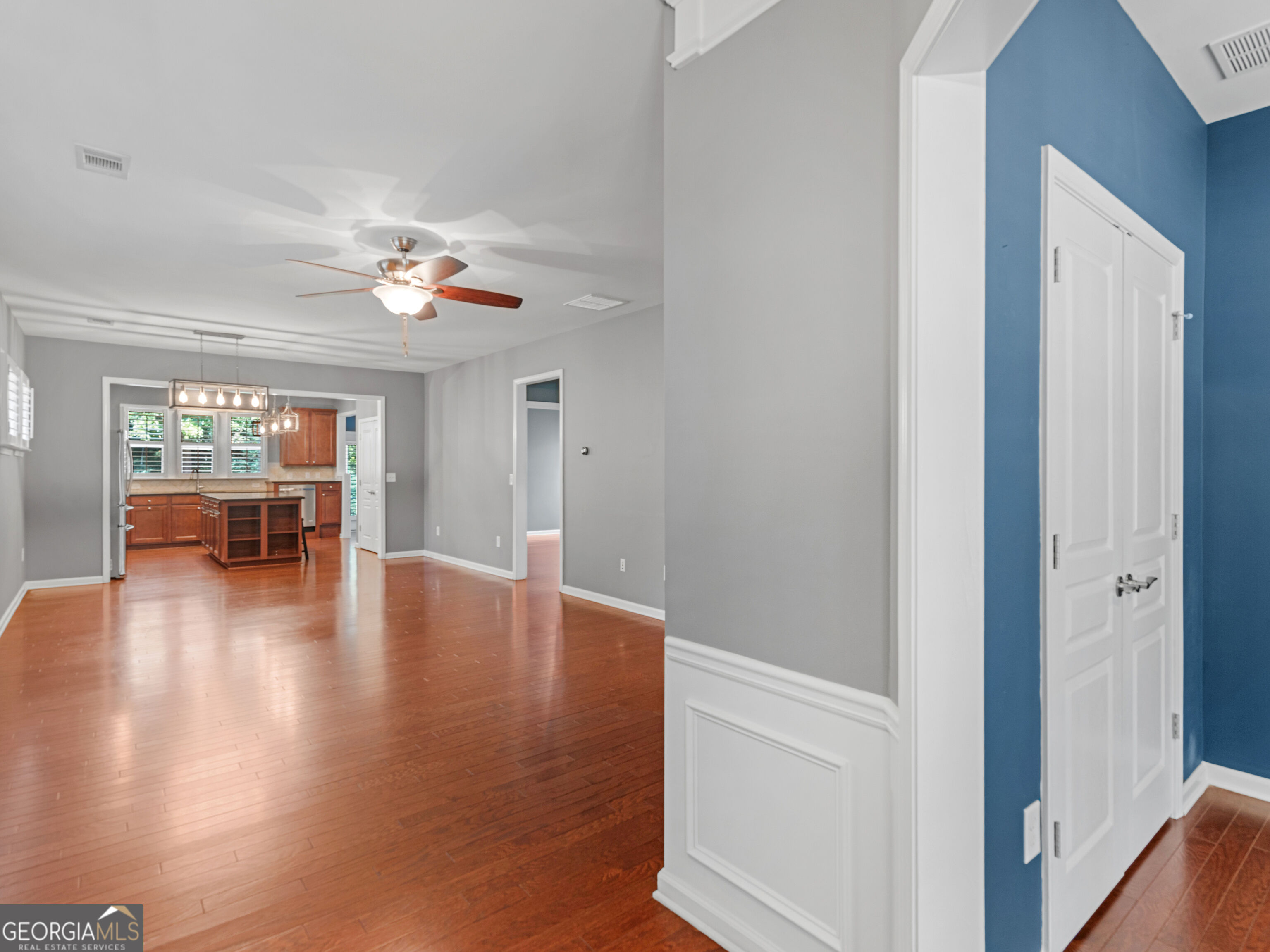 358 Sandy Springs Drive Property Photo 12