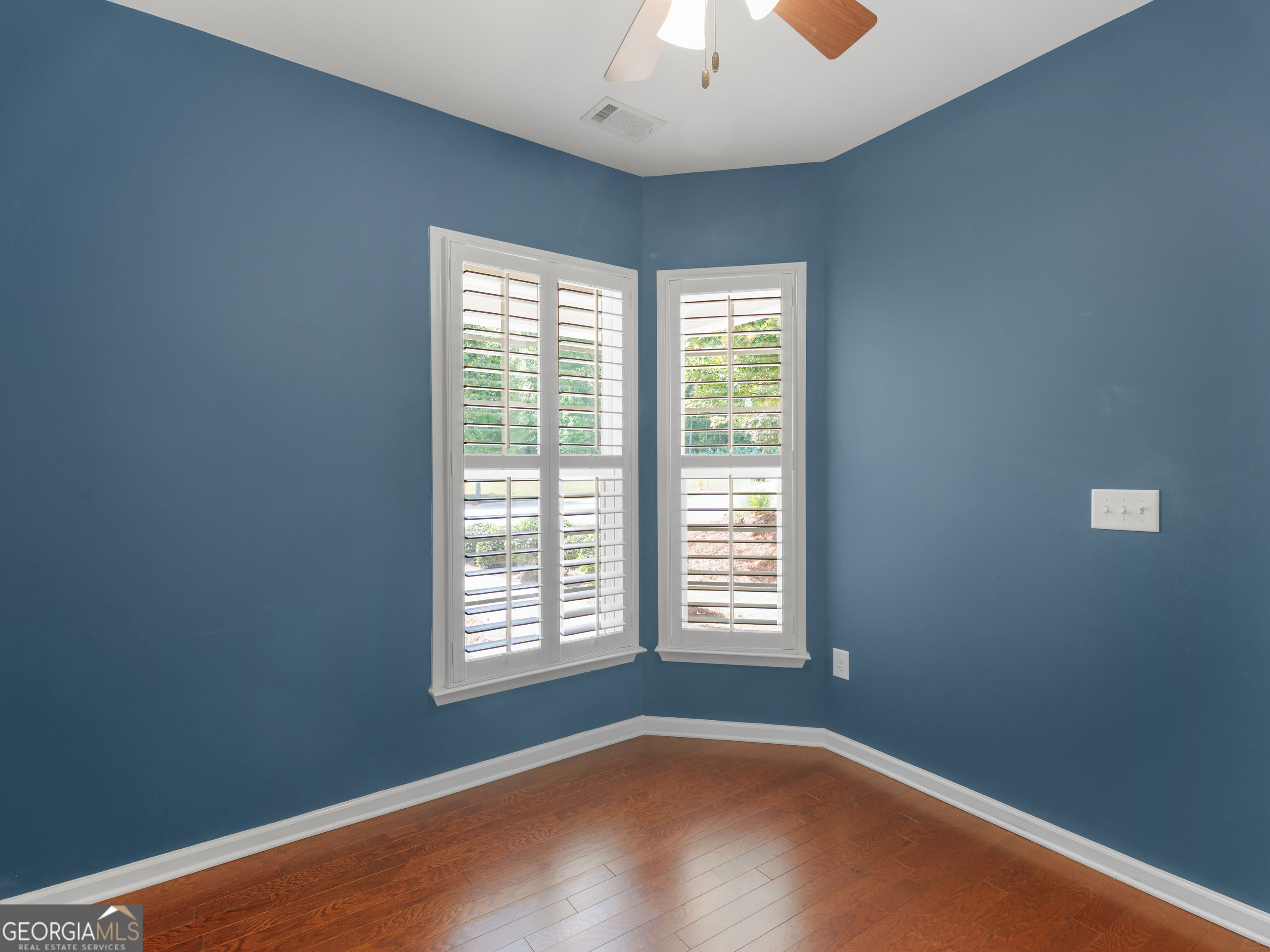358 Sandy Springs Drive Property Photo 16