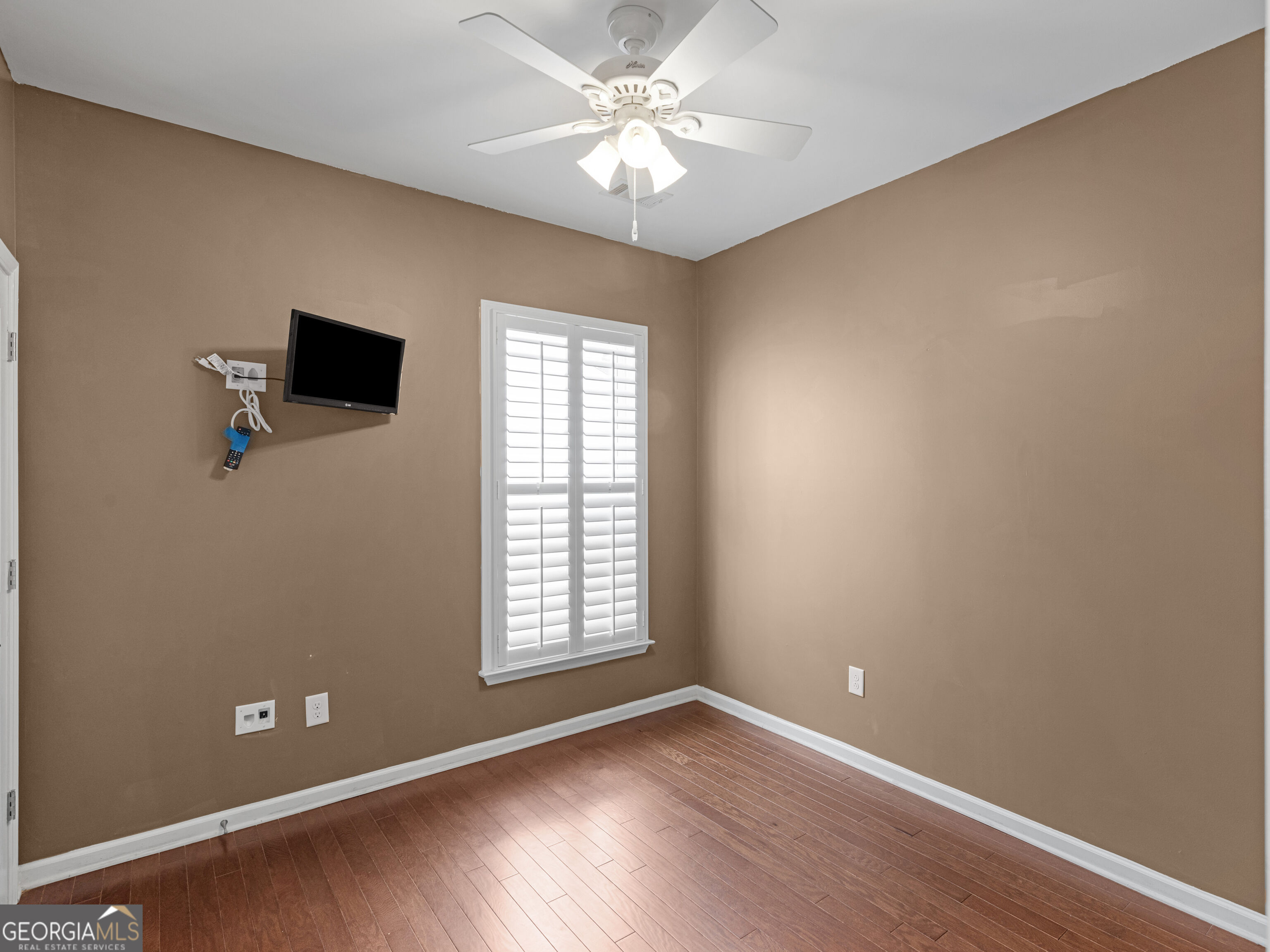 358 Sandy Springs Drive Property Photo 37