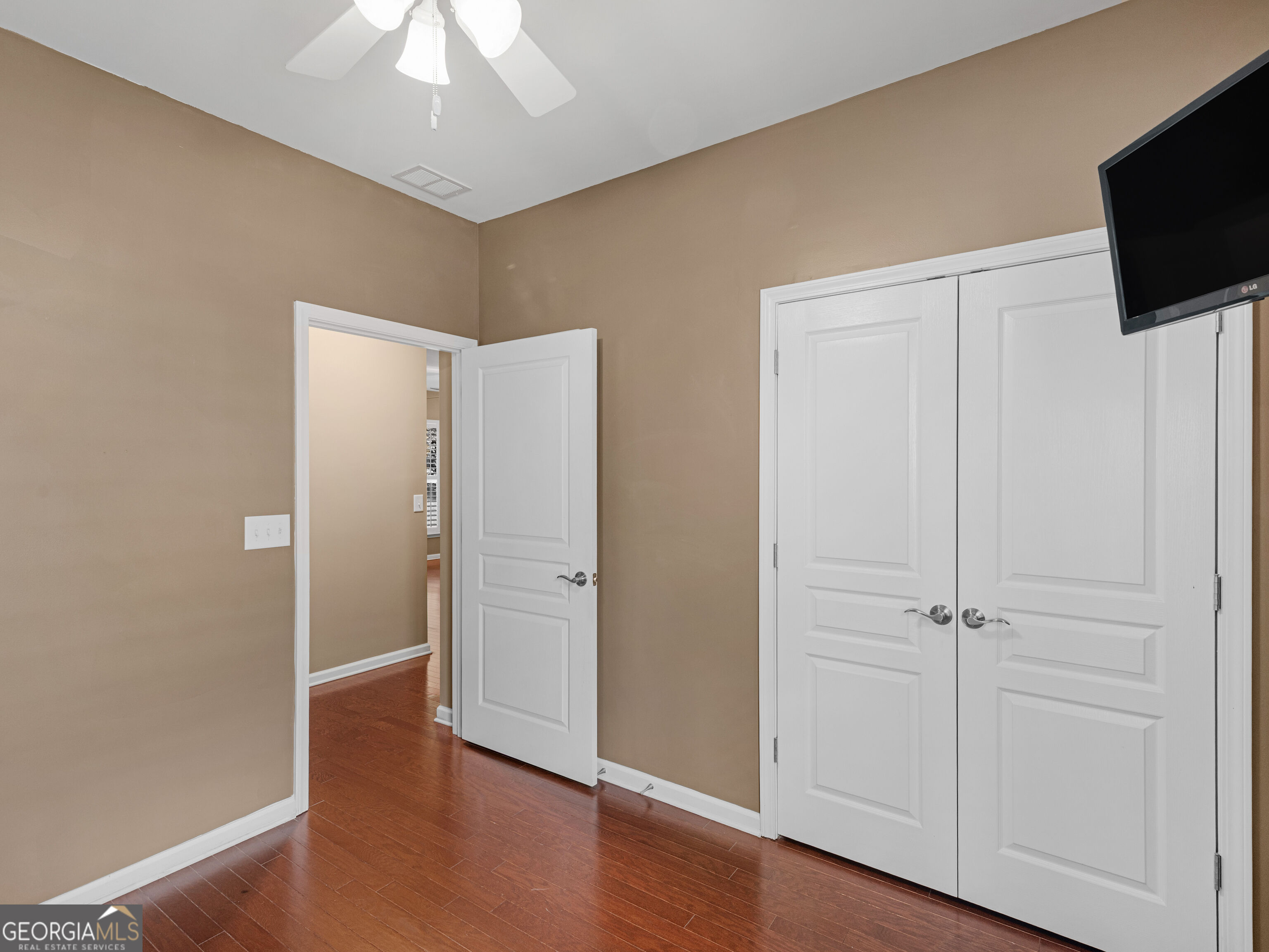 358 Sandy Springs Drive Property Photo 39