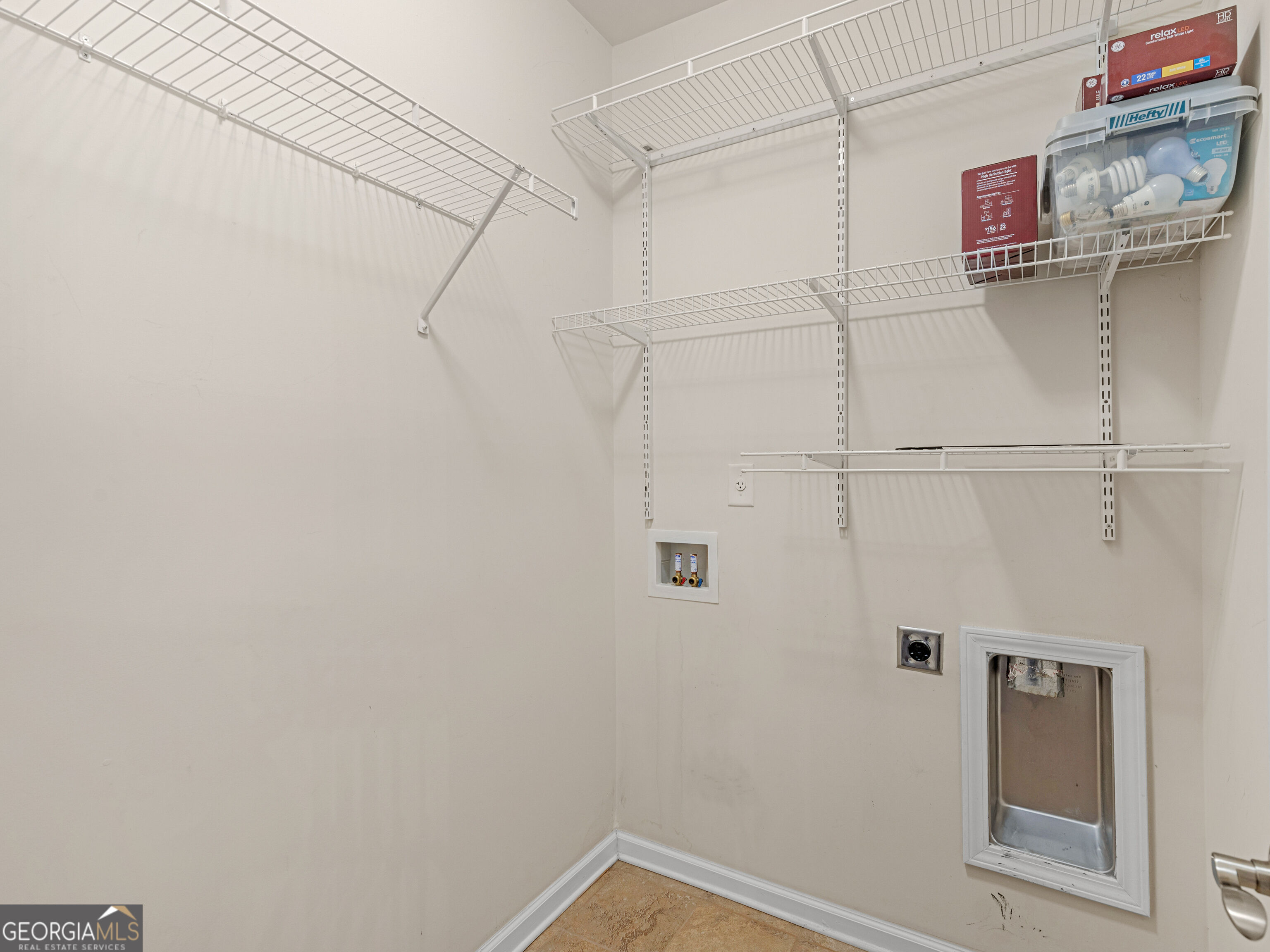 358 Sandy Springs Drive Property Photo 41