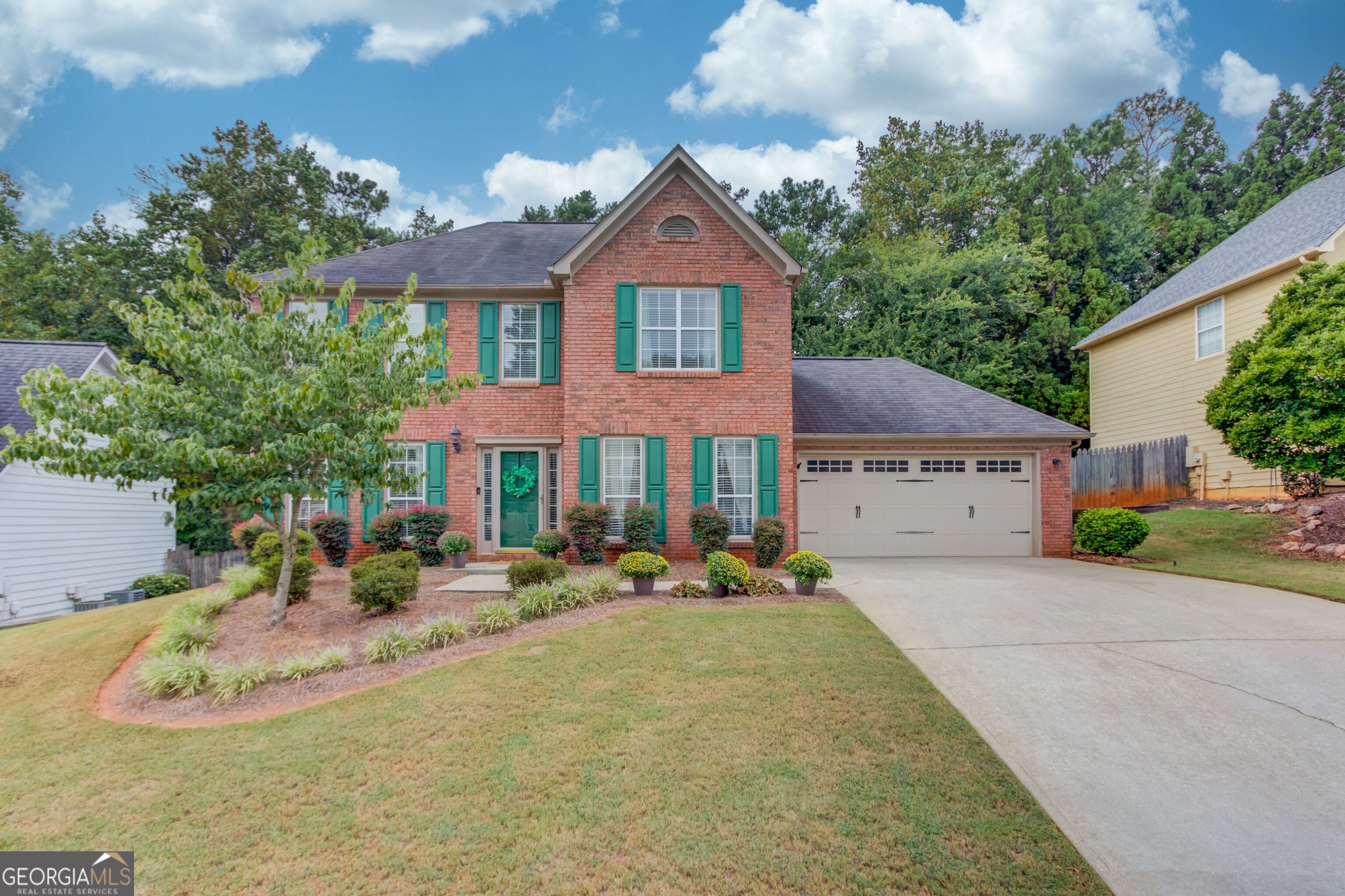 2552 Crofton Court Property Photo 1