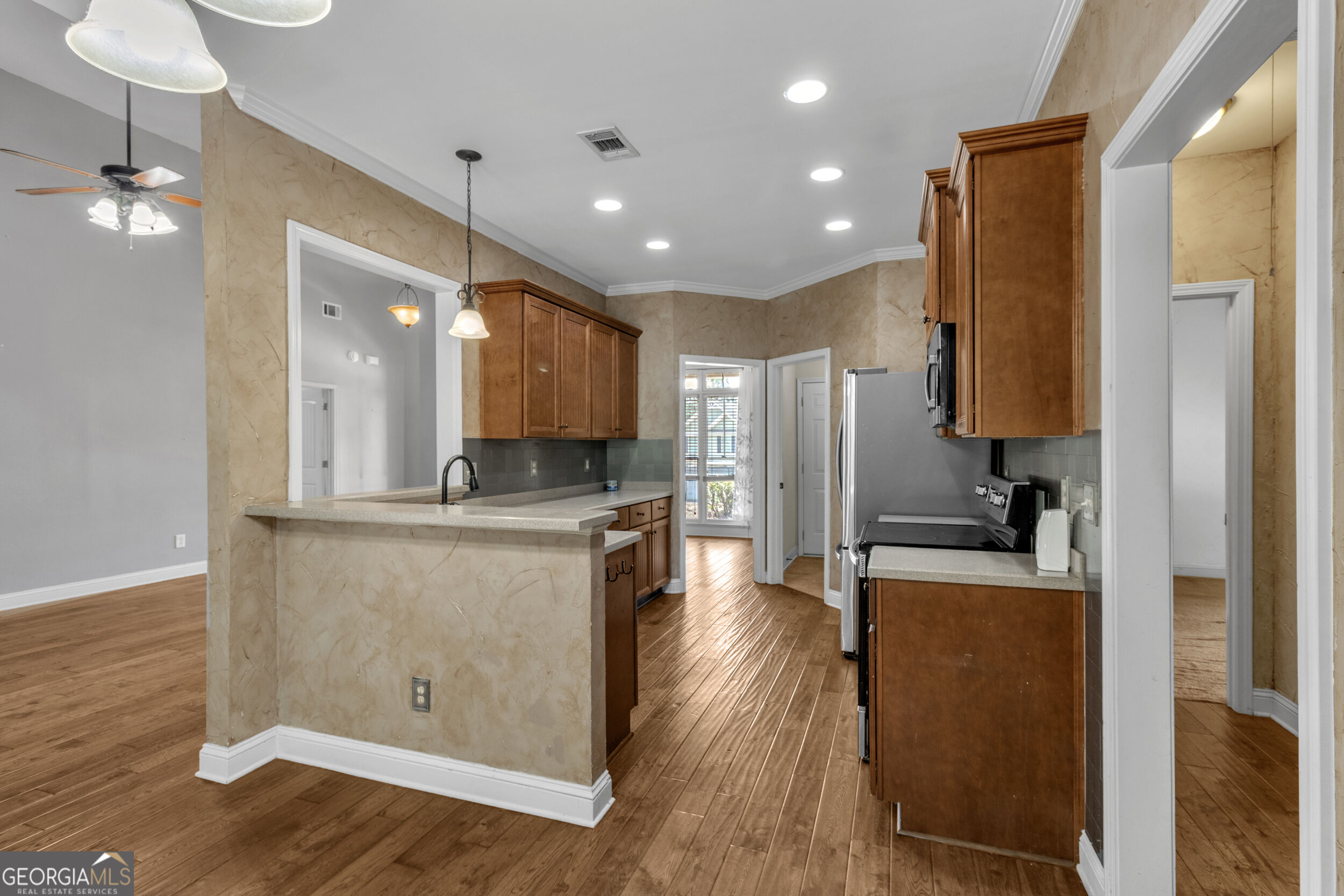 77 Gorham Gates Drive Property Photo 11