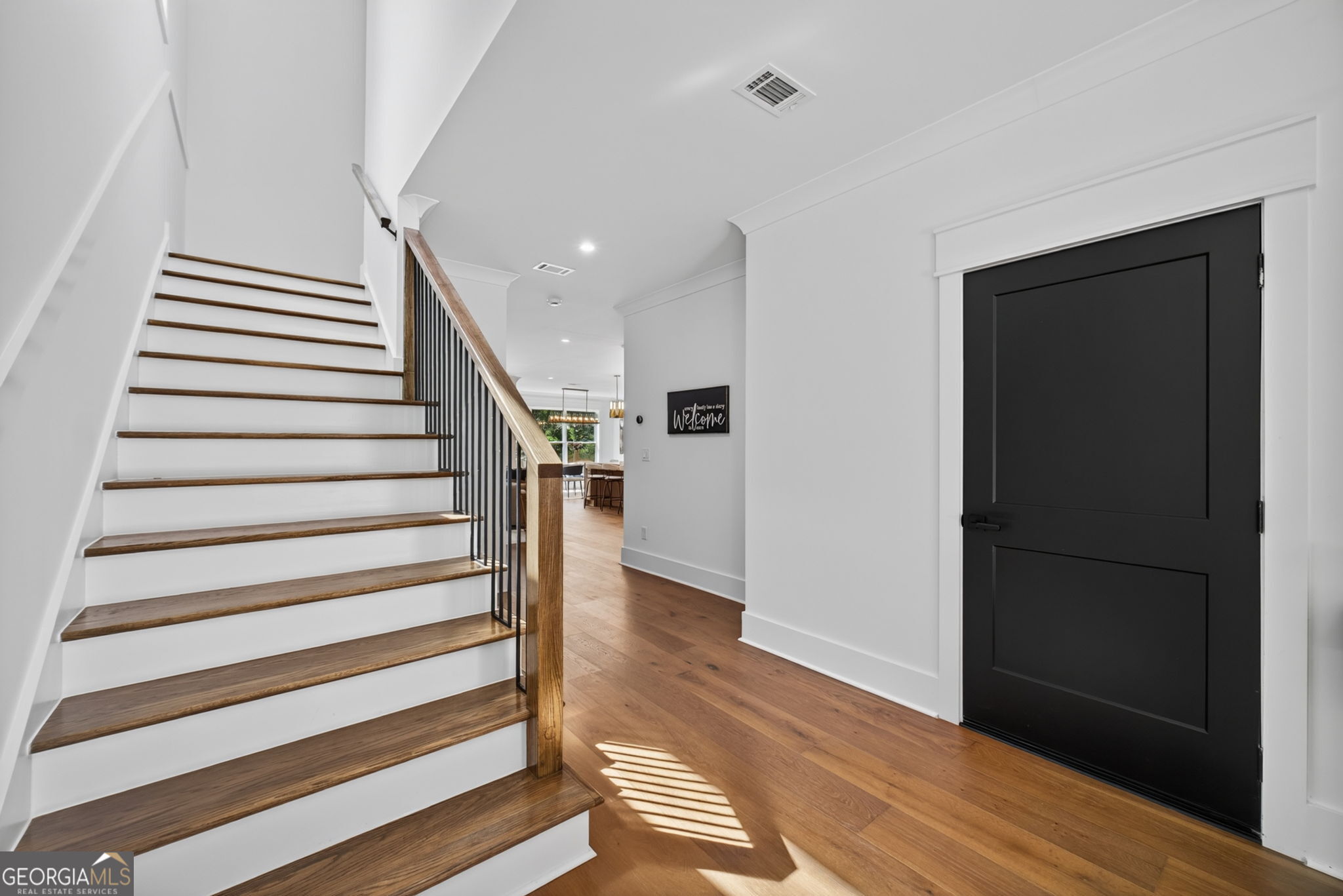 274 White Street Property Photo 5