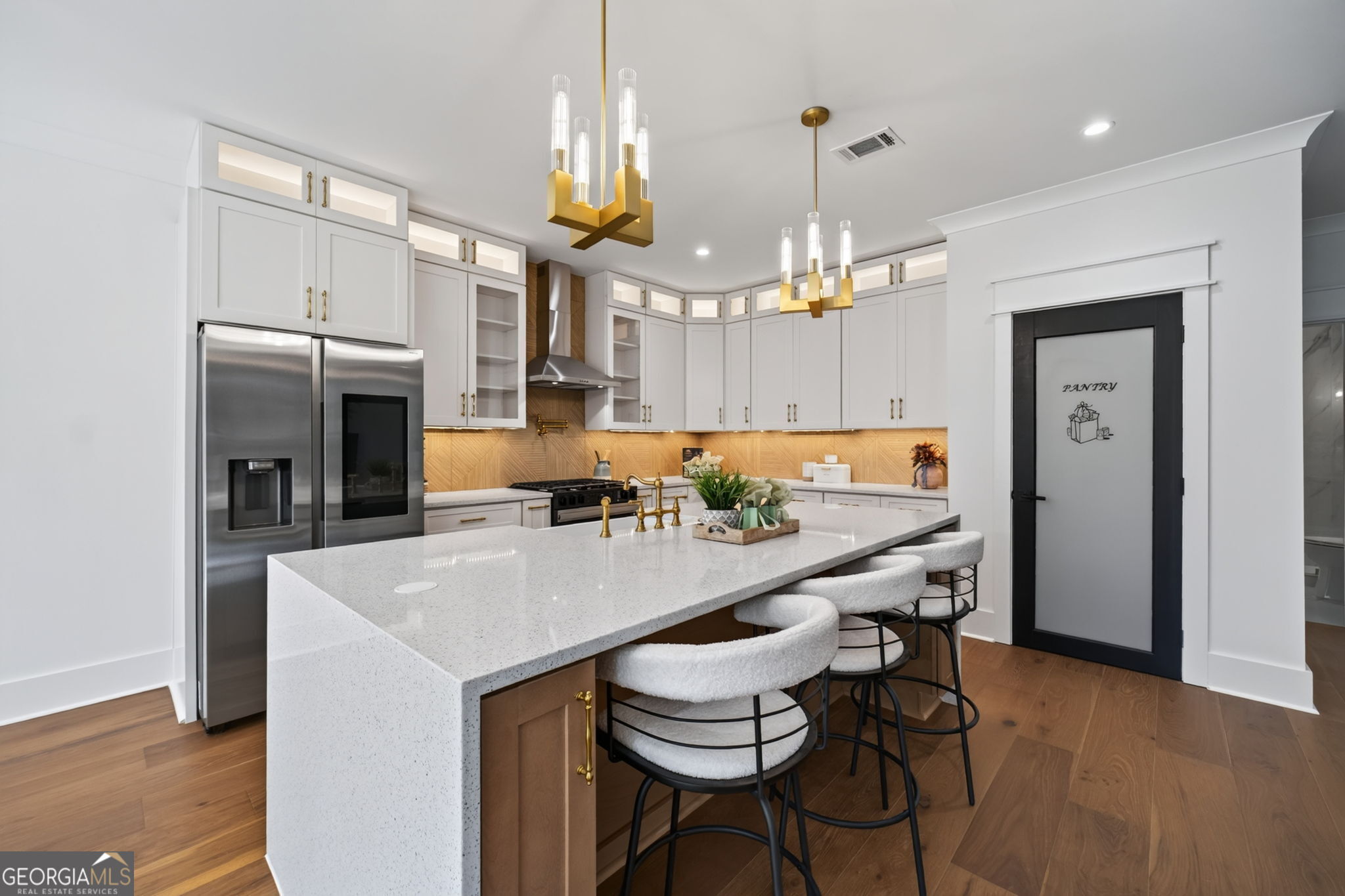 274 White Street Property Photo 15