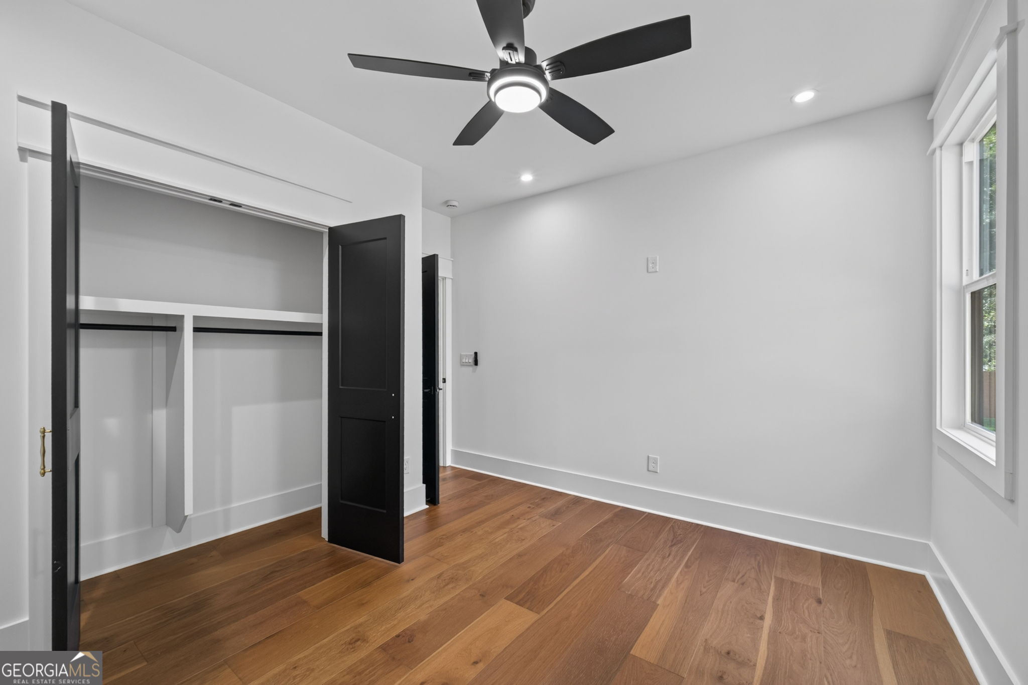 274 White Street Property Photo 24
