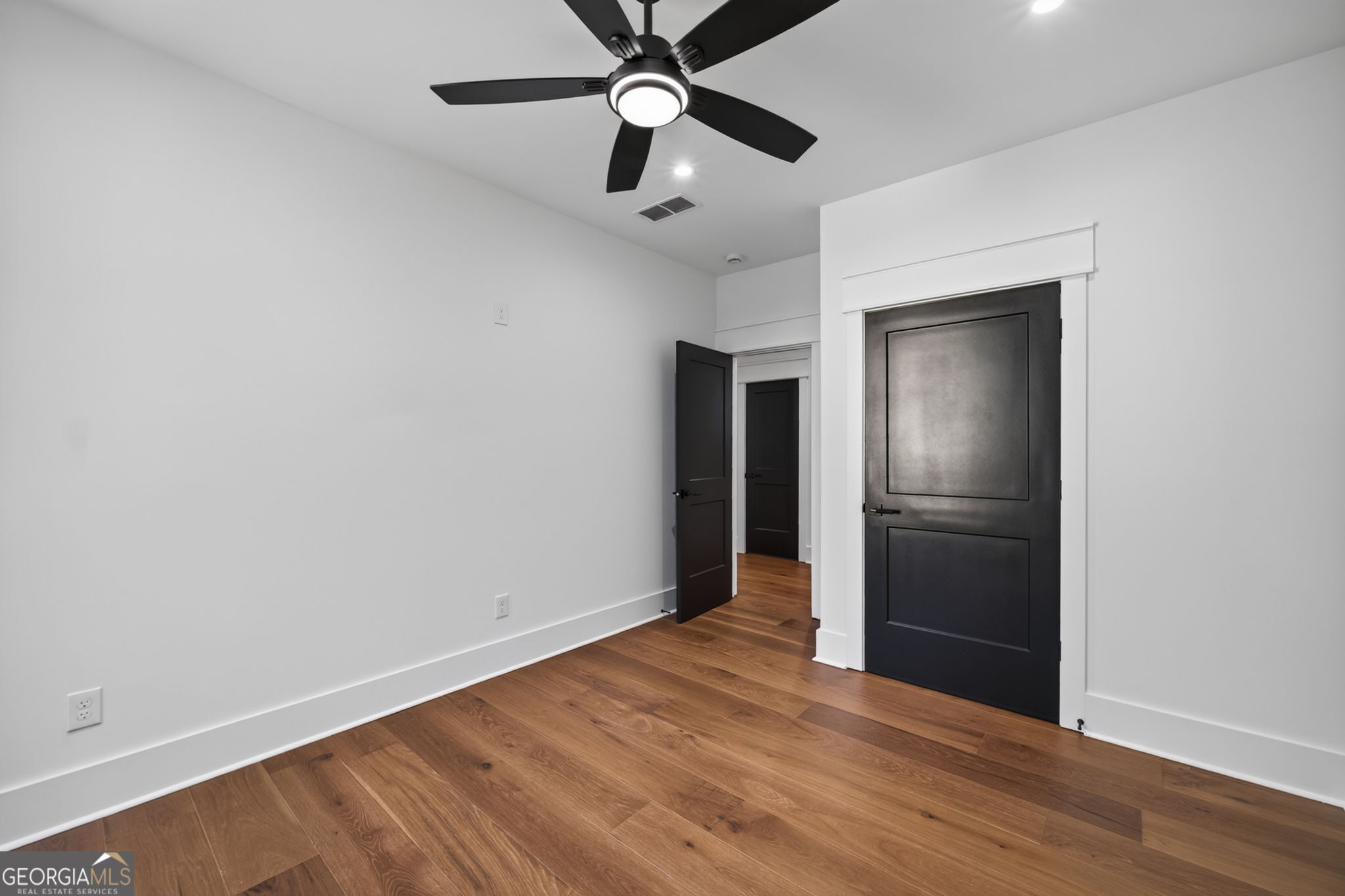 274 White Street Property Photo 43