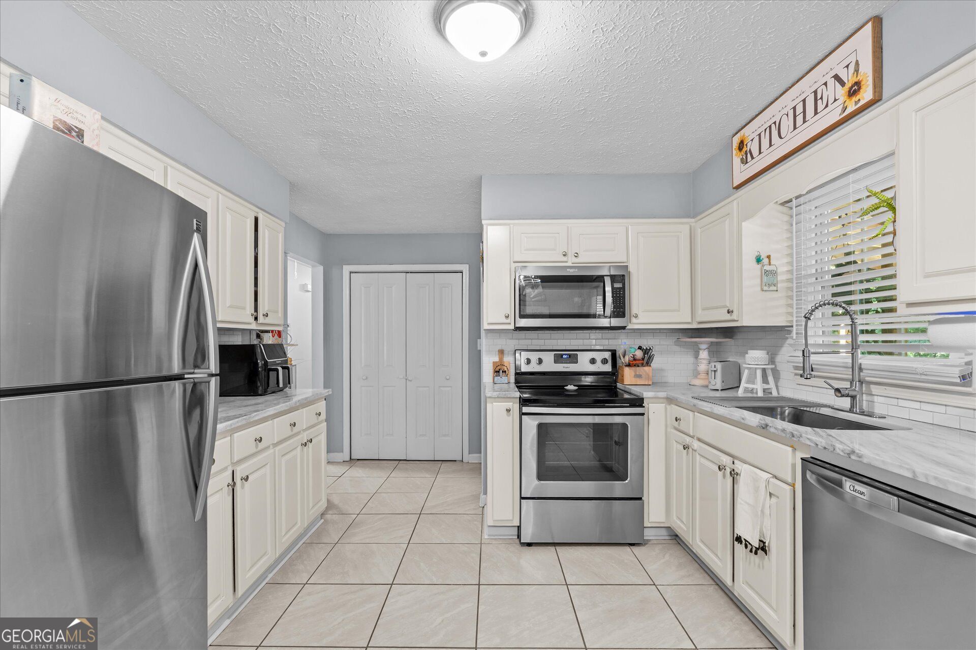39 Cheryl Drive Property Photo 16