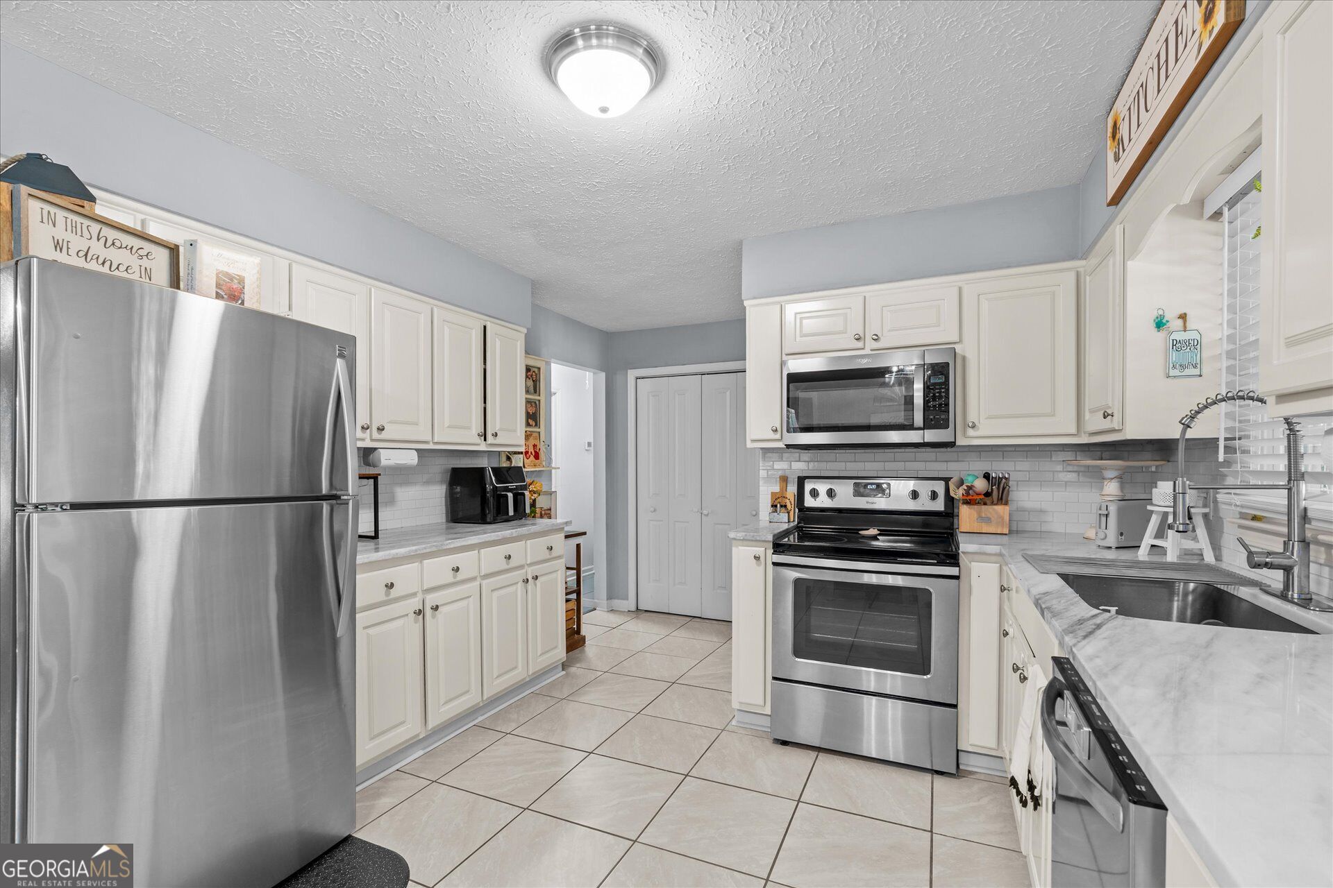 39 Cheryl Drive Property Photo 18