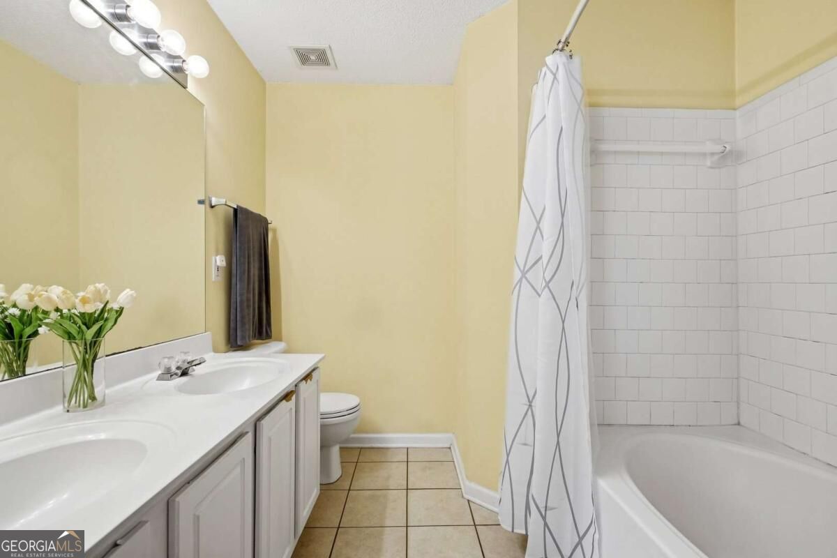 4079 Howell Park Road Property Photo 19