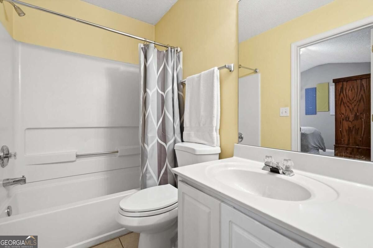 4079 Howell Park Road Property Photo 23