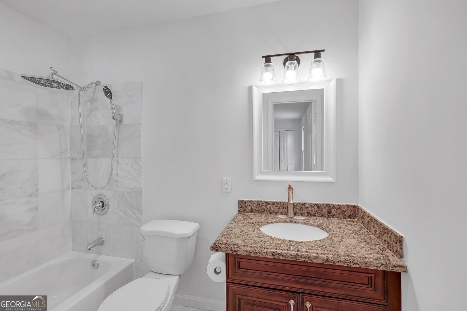 1138 Moorestown Circle Property Photo 5