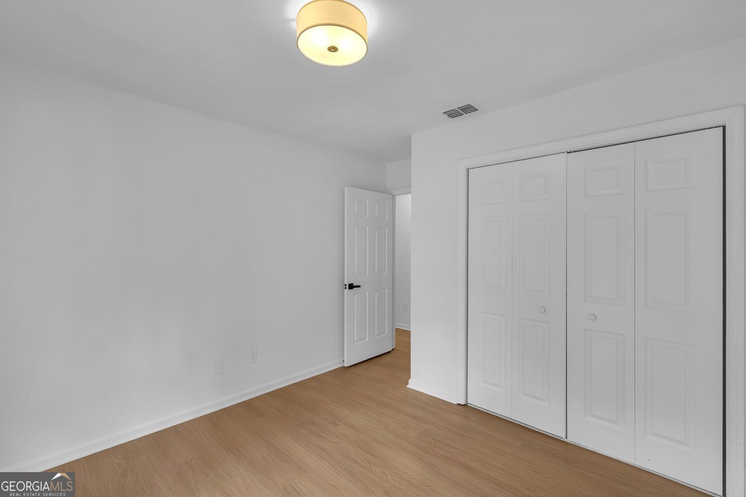 1138 Moorestown Circle Property Photo 13