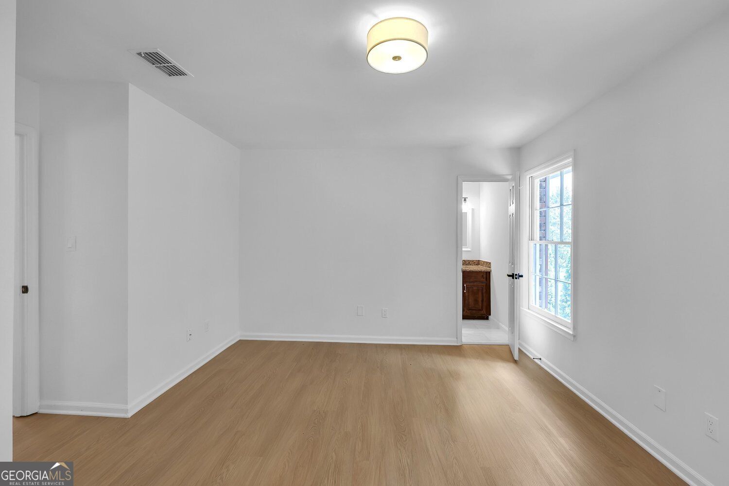 1138 Moorestown Circle Property Photo 24