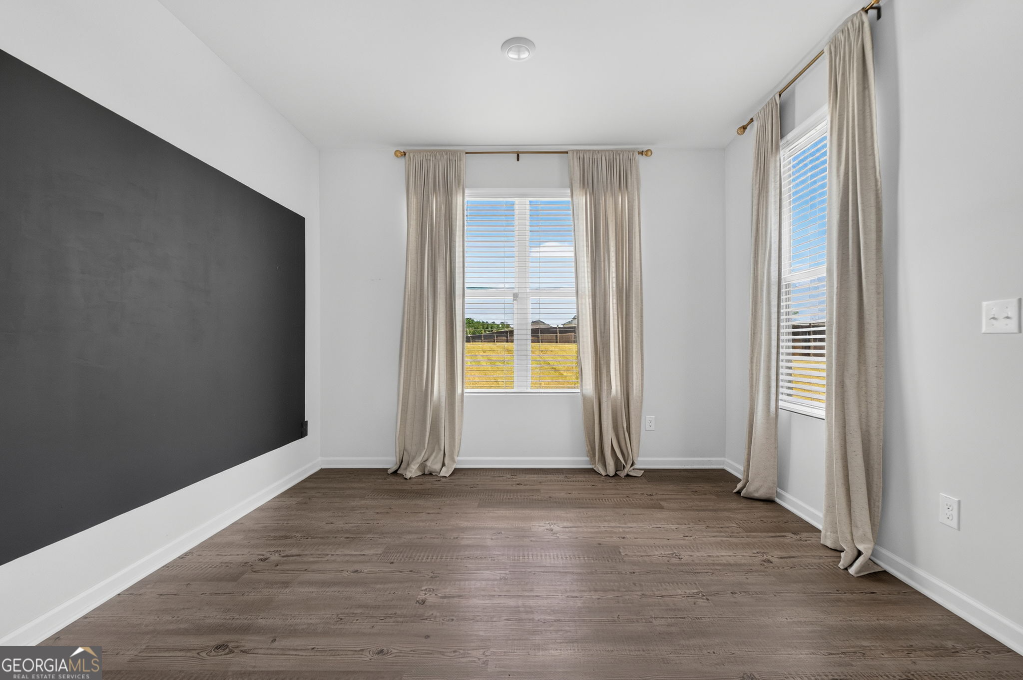 109 Bastian Road Property Photo 27