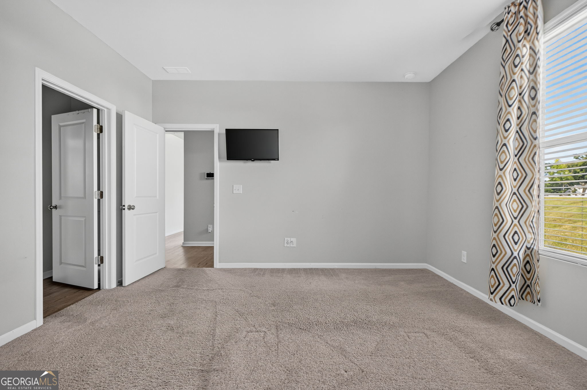 109 Bastian Road Property Photo 32