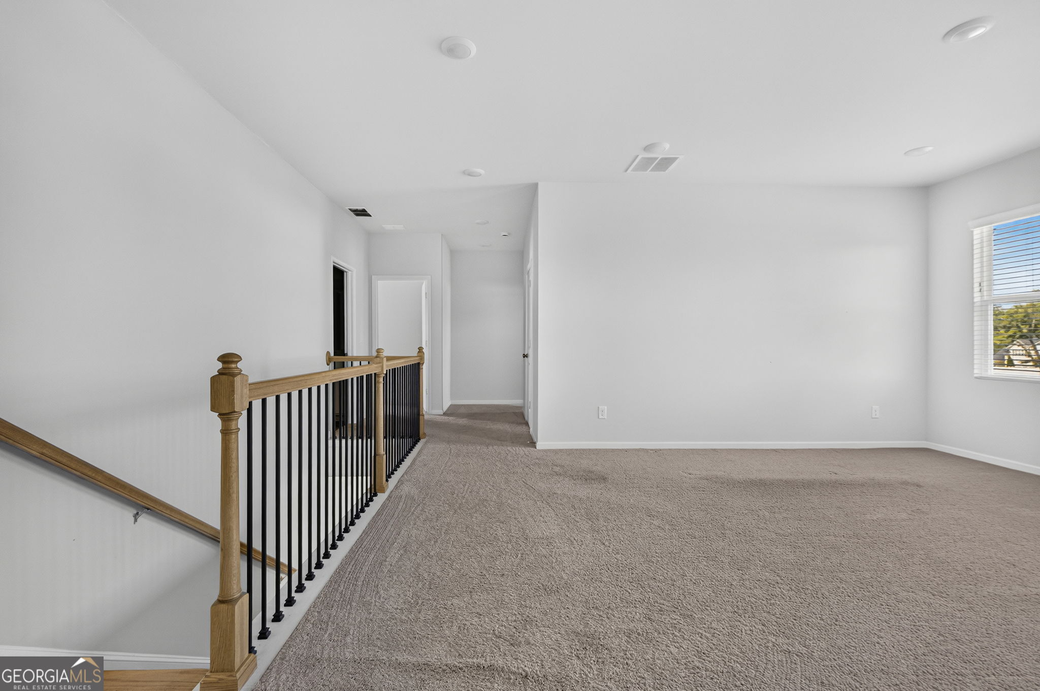 109 Bastian Road Property Photo 35