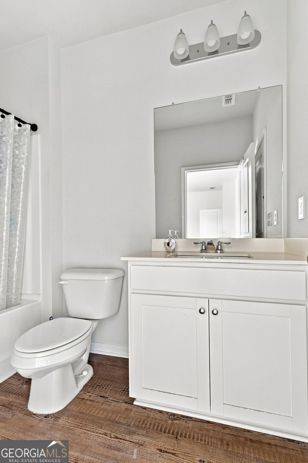 109 Bastian Road Property Photo 52