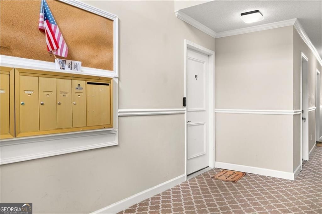 6851 Roswell Road # M5 Property Photo 2