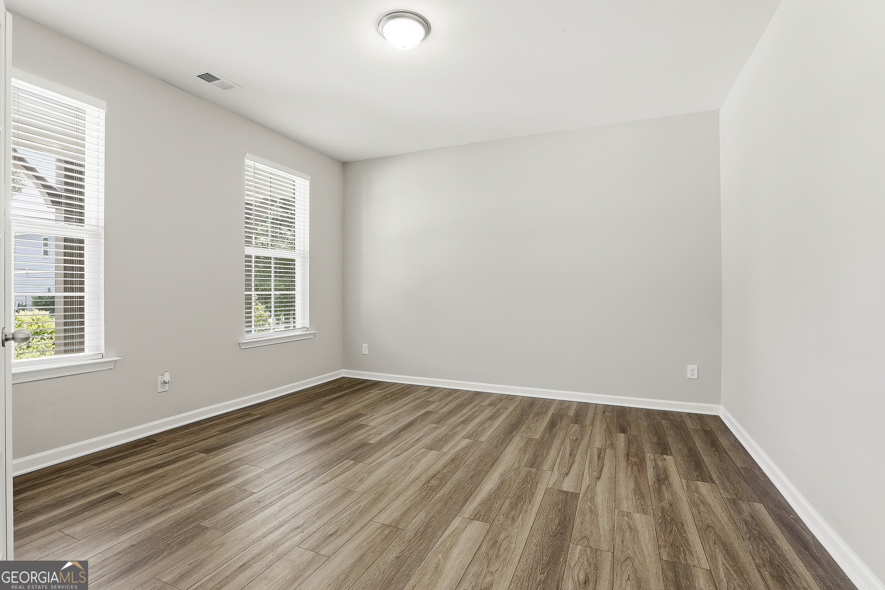 30 Braemore Lane Property Photo 14