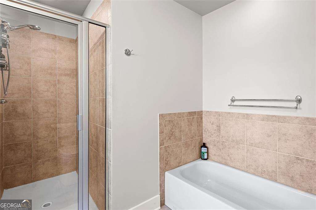 1261 Caroline Street Ne # 111 Property Photo 9