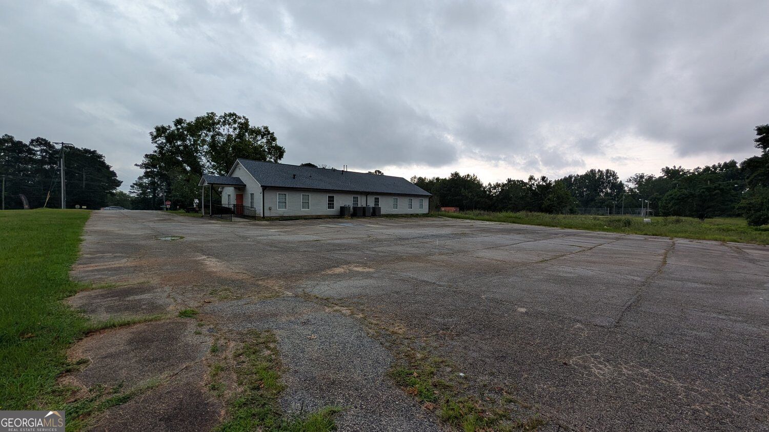 3955 Centerville Highway Property Photo 4