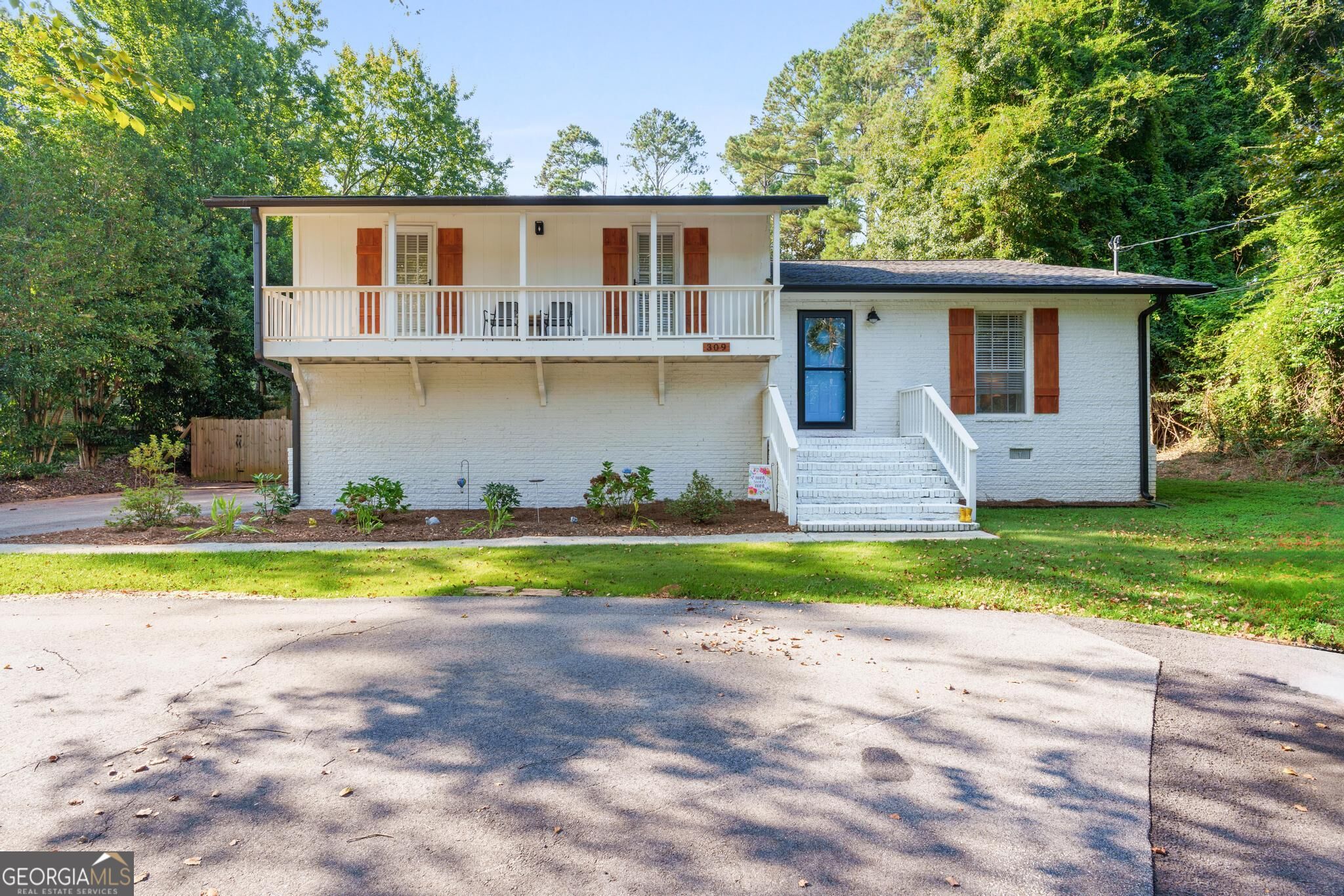 309 Burke Circle Property Photo 3
