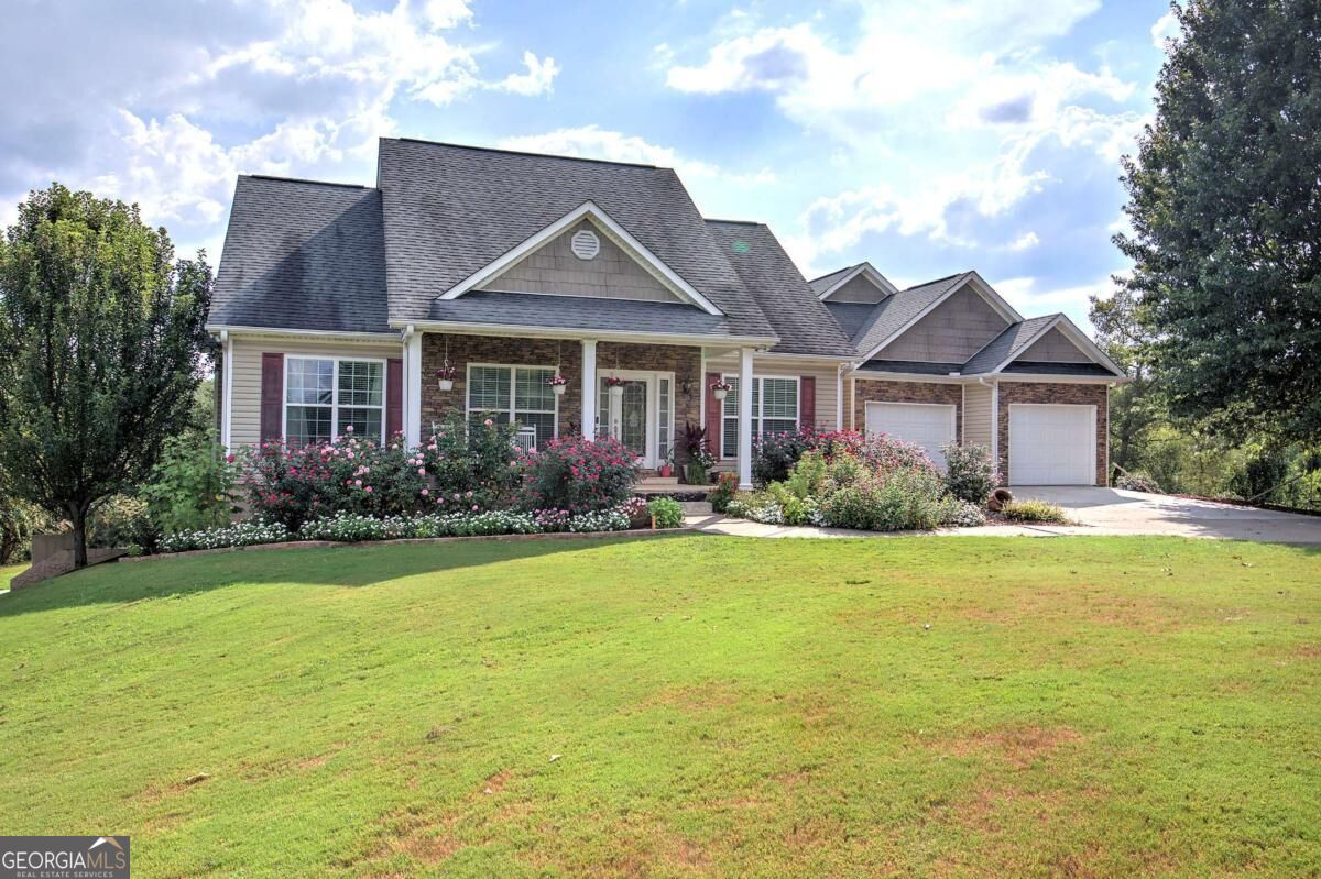 3490 Pine Log Road Ne Property Photo 1
