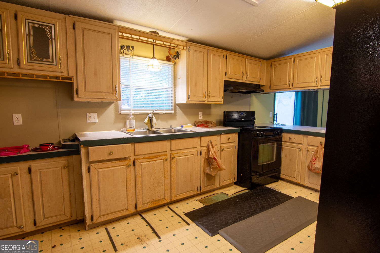 81 Cherokee Trail Property Photo 7